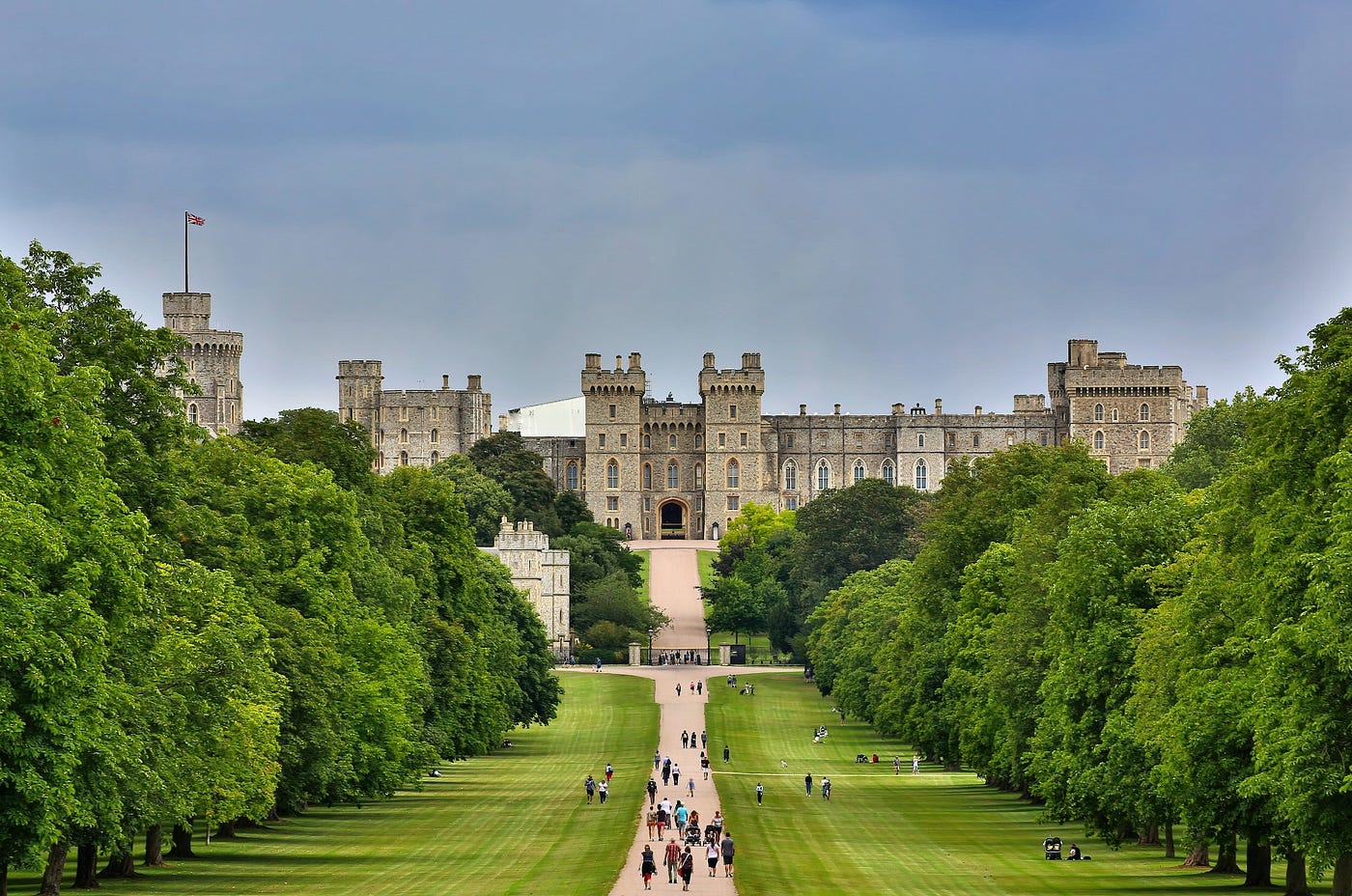English Countryside With Castles English Countryside Cottages And