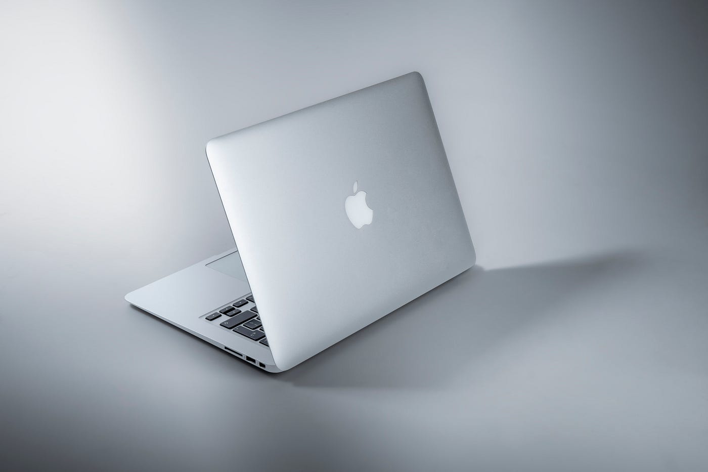 It's Time To Stop Buying MacBook Pros | by Attila Vágó | Bricks n' Brackets  | Medium