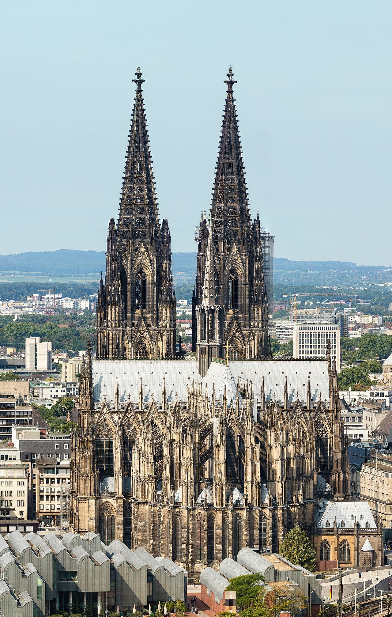 What Is Gothic Architecture?