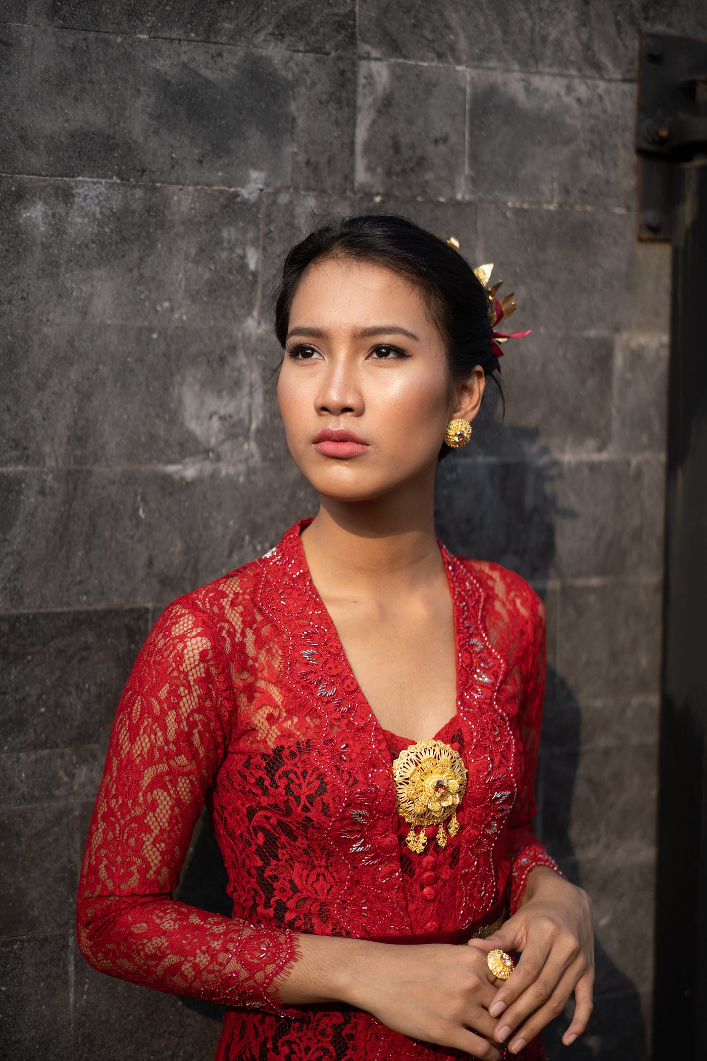 Why Indonesian Girls Never Feel Confident in Their Own Skin | by Sishunne  Beauty Lesson | Medium