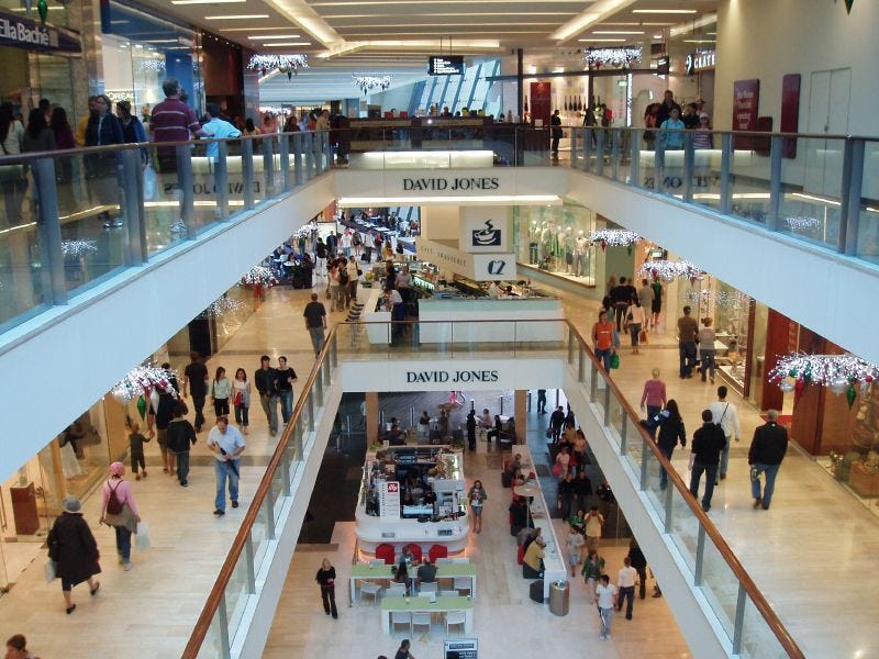 Shopping itineraries in Westfield Bondi Junction in August