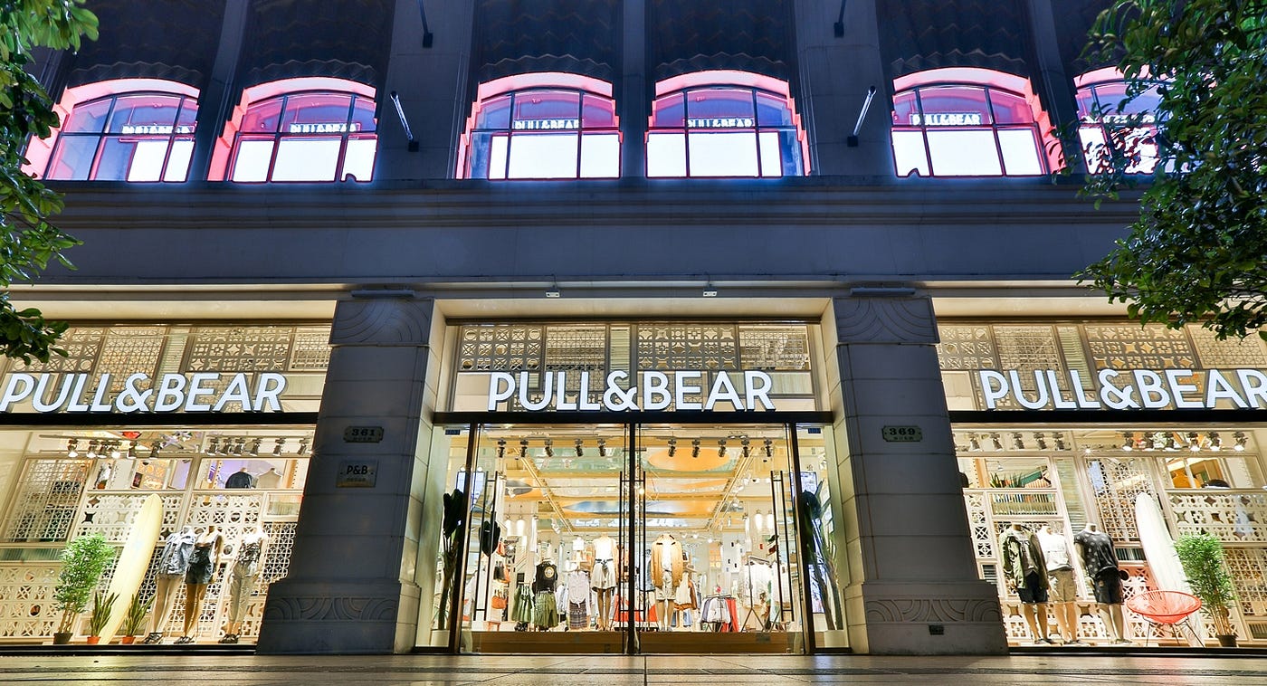 PULL & BEAR BRAND. Attending the course of “Introduction…