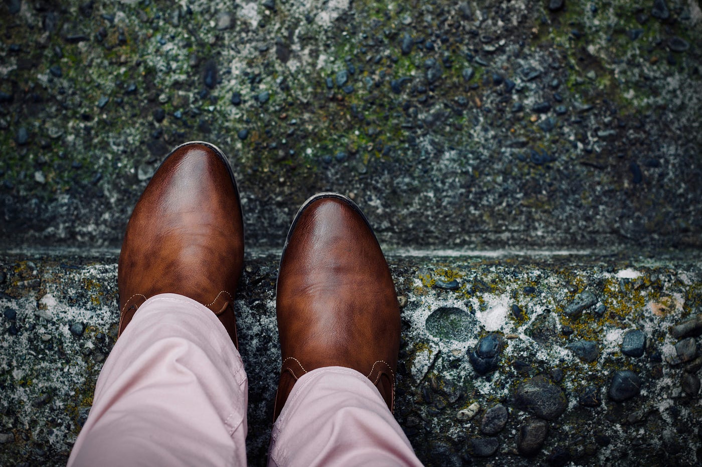 Photo by Jelleke Vanooteghem on Unsplash
