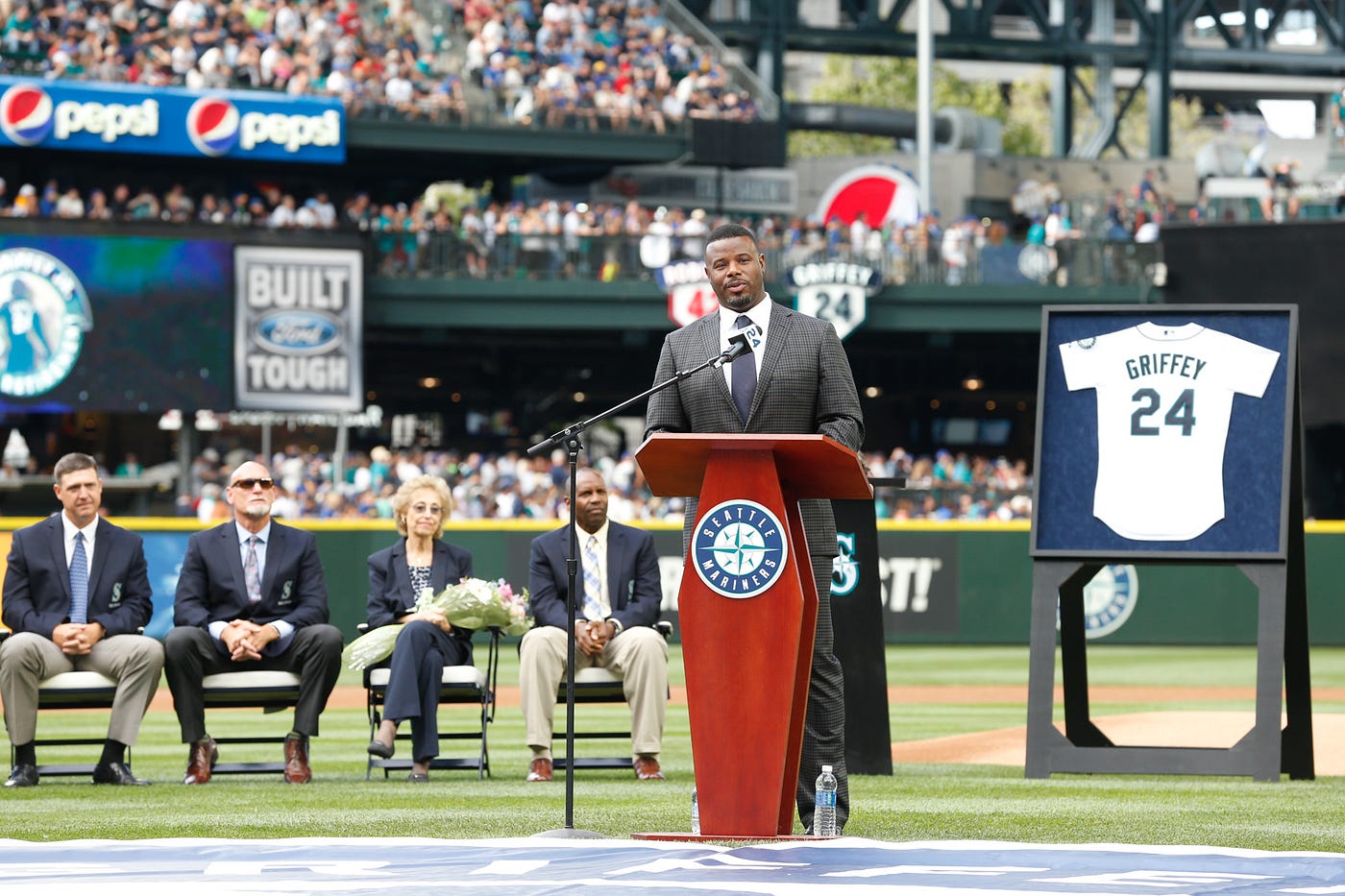 The Mariners Retire Ken Griffey Jr.'s Number 24, by Mariners PR