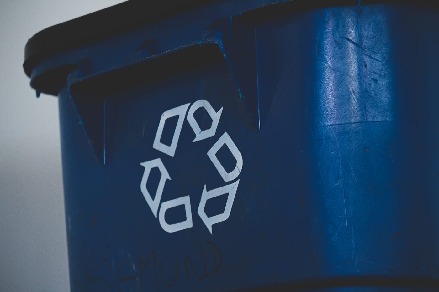 Here are 5 Reasons Explaining Why Recycling is a Scam