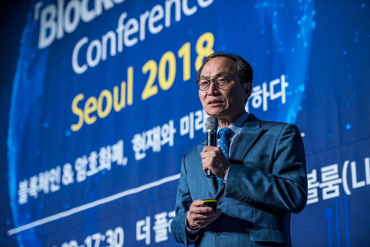 비트코인과 이더리움을 뛰어넘을 블록체인 3.0 시대. 거번테크와 사단법인 한국블록체인산업진흥협회(KBIPA)는 2018년… | by  Color Platform | 컬러 플랫폼 | Medium