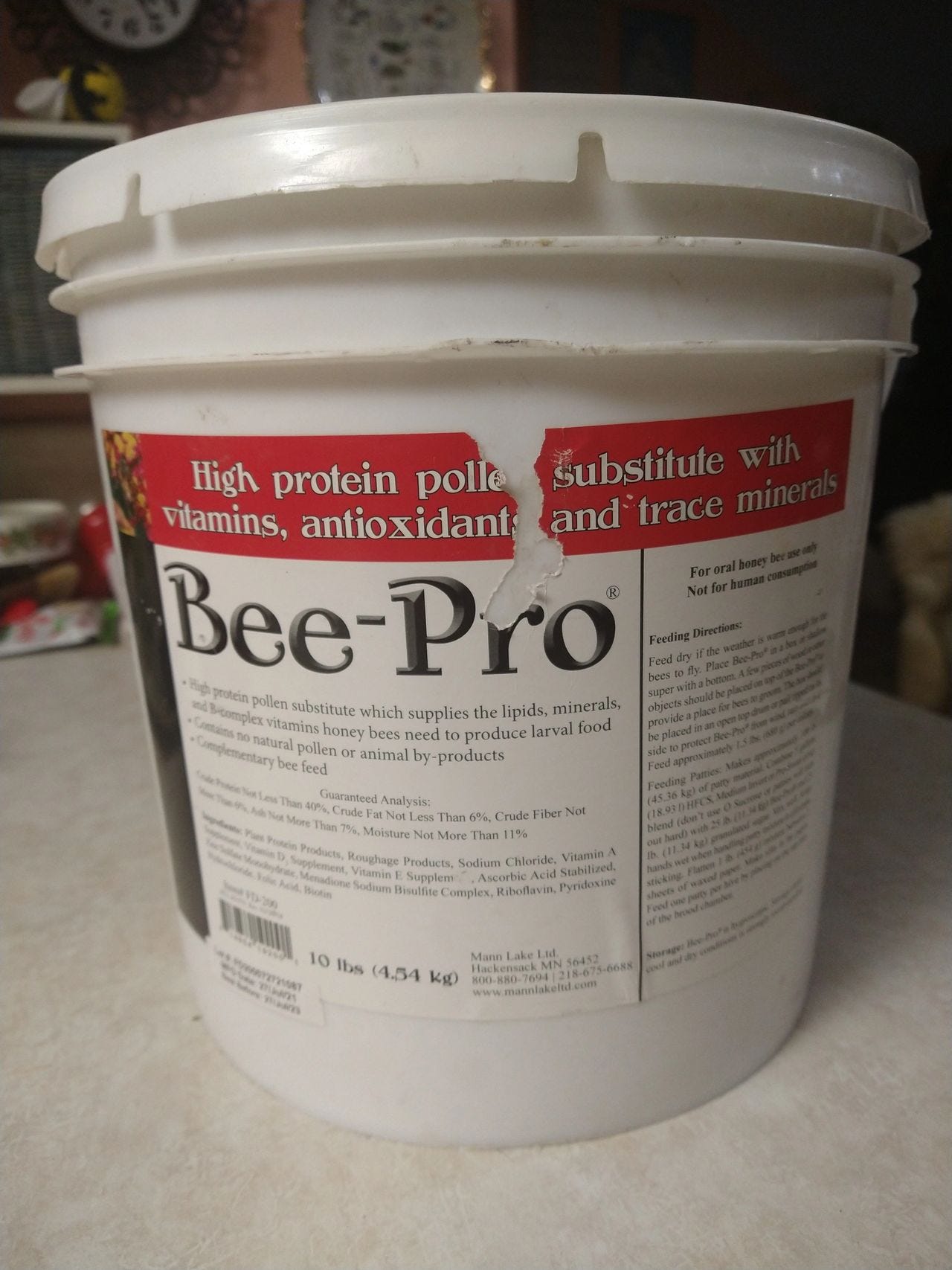 Do Honeybees Like Bee Pollen Substitute From Mann Lake? | by Vegas Bees |  Medium