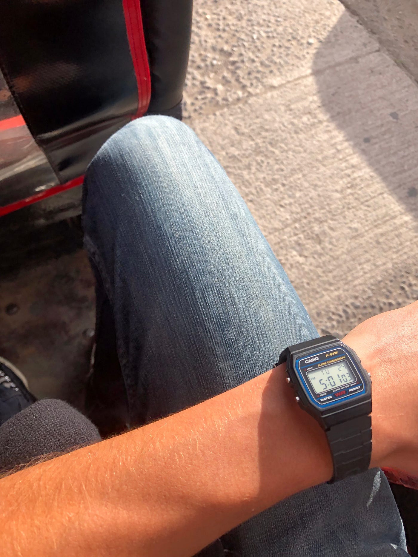 daň bohatstvo zimné casio f91 w pozerať TV univerzitnú stĺporadie