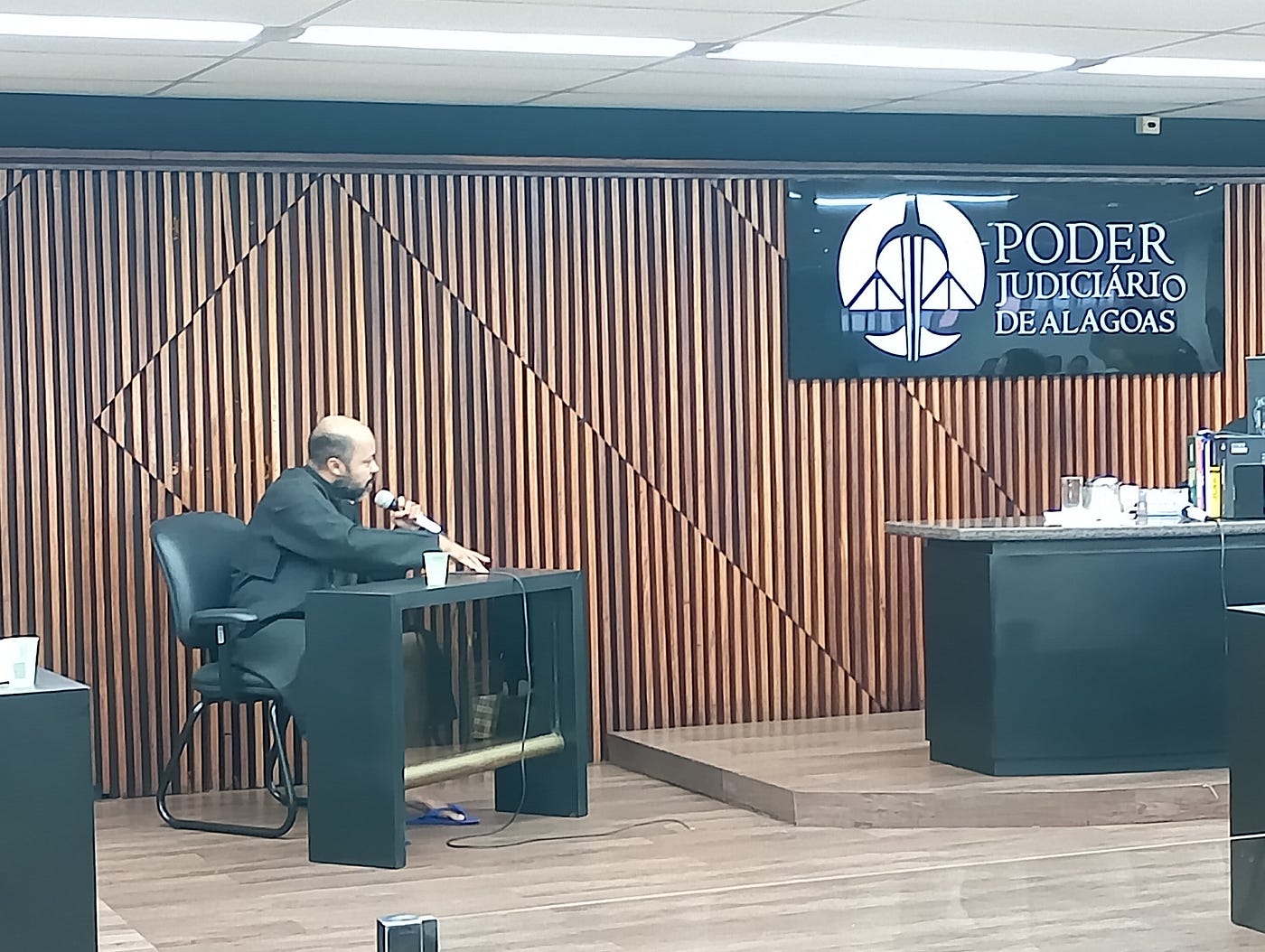 “Paz do Senhor”, guerra na Ucrânia e legítima defesa: o depoimento de Albino, Serial Killer de…