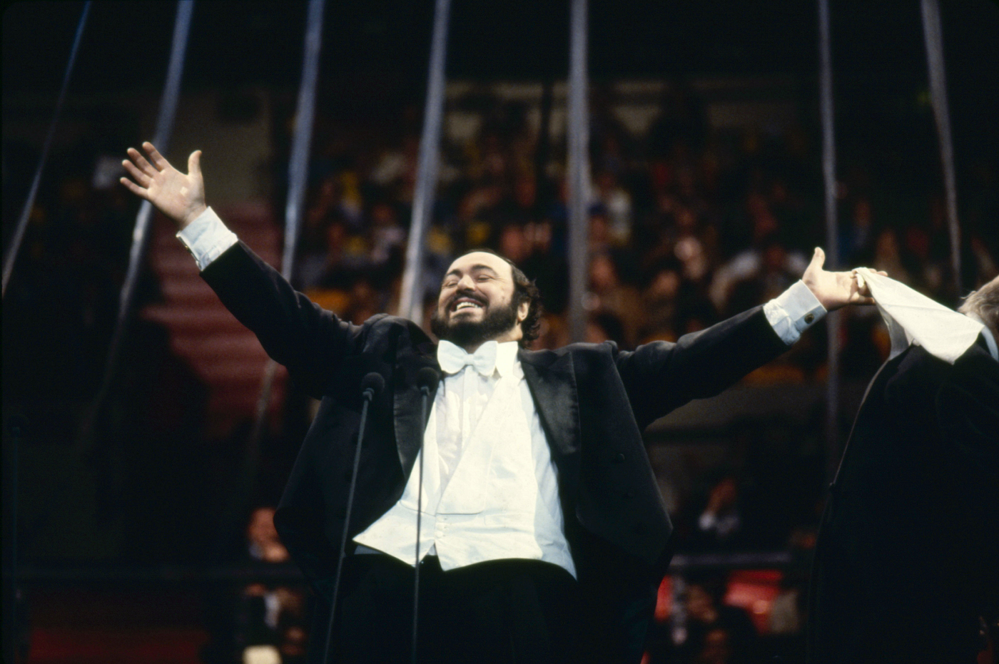 “Interview”: Pavarotti and the Music He Really Cares About
