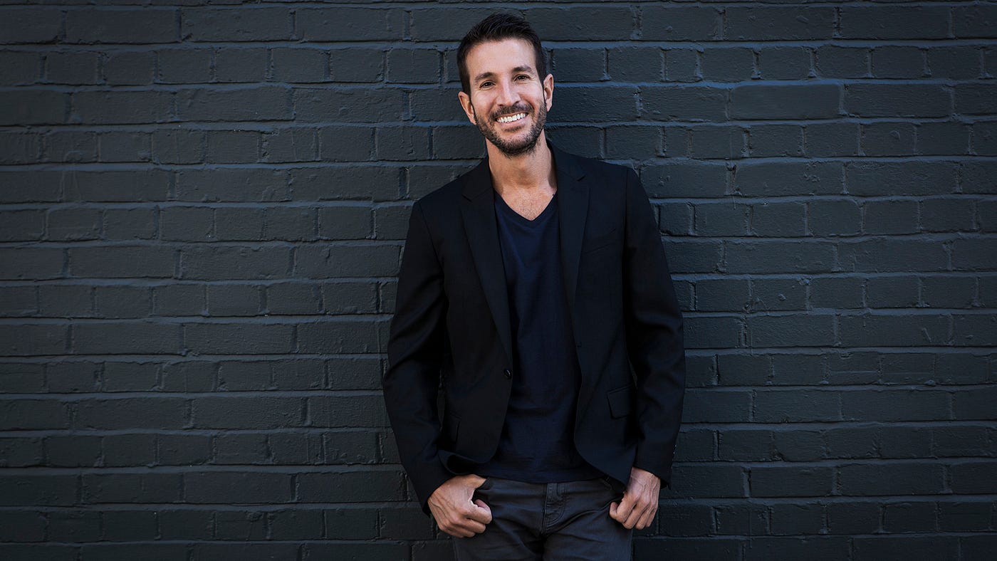 Alex Michaelides