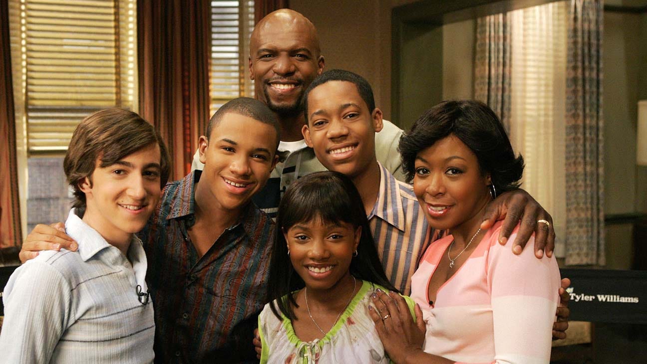 The importance of Everybody Hates Chris and how it still resonates with  many | by Blogsbyjamerian | Medium