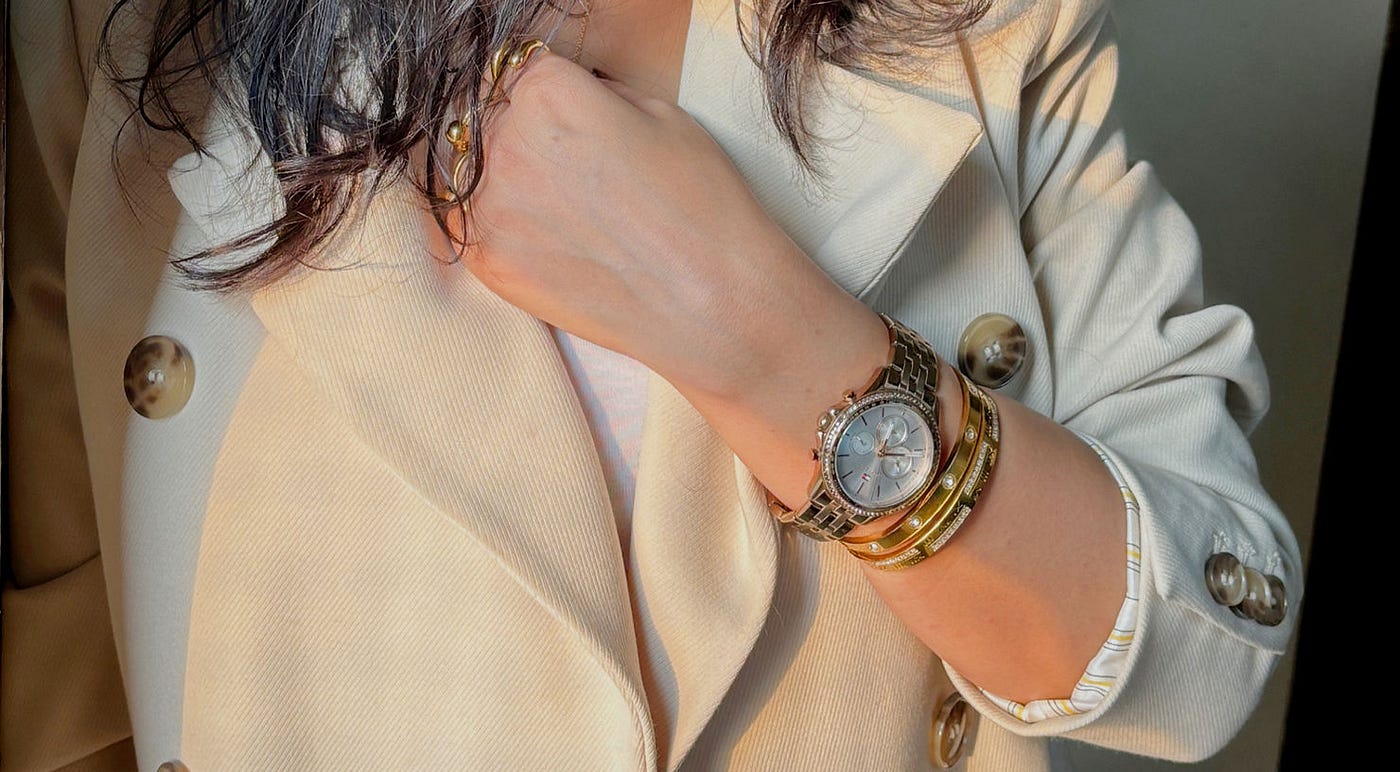 Styling Gold-Plated Fashion Jewellery for Office Wear