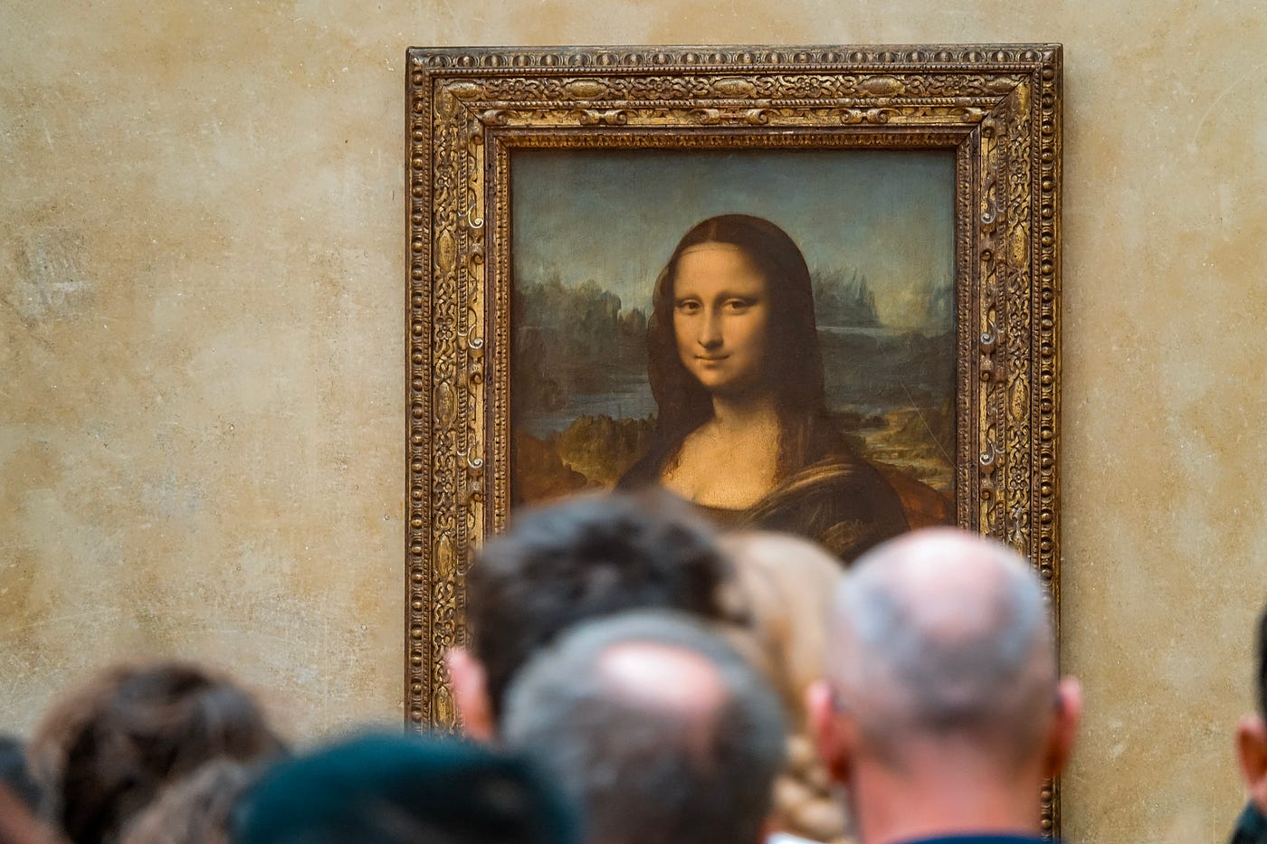 I was this close to the Mona Lisa and I didn't feel the need to
