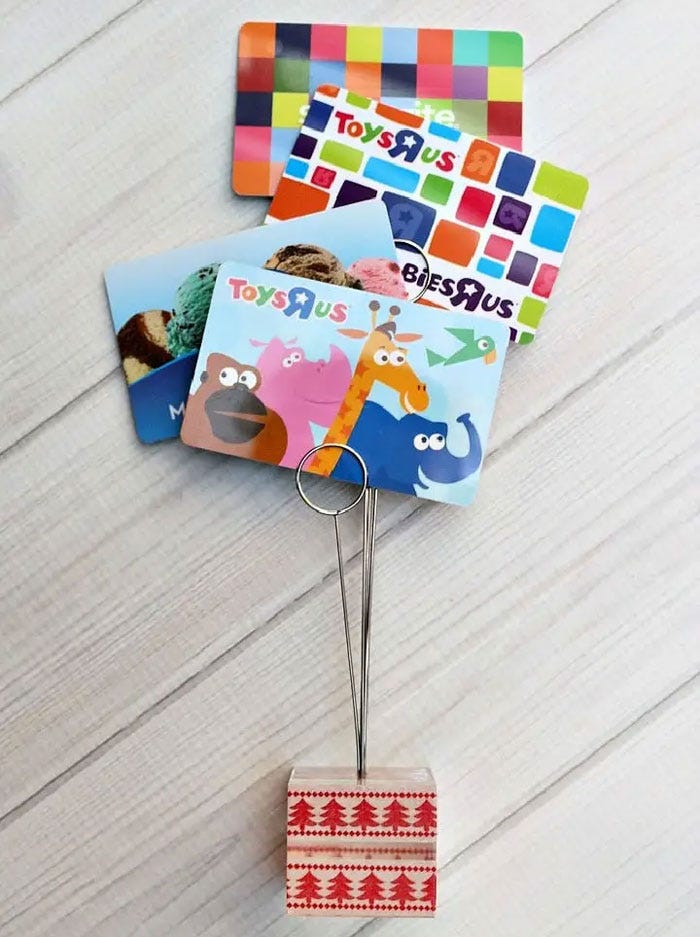 Easy DIY Gift Card Holders Made With The Cricut - Hello Creative Family