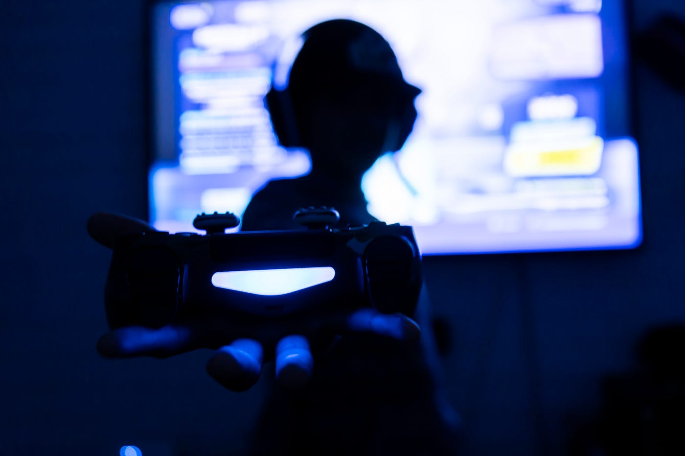 Combating the Dangers of Online Gaming | by William Hatridge | The OT Dad |  Medium