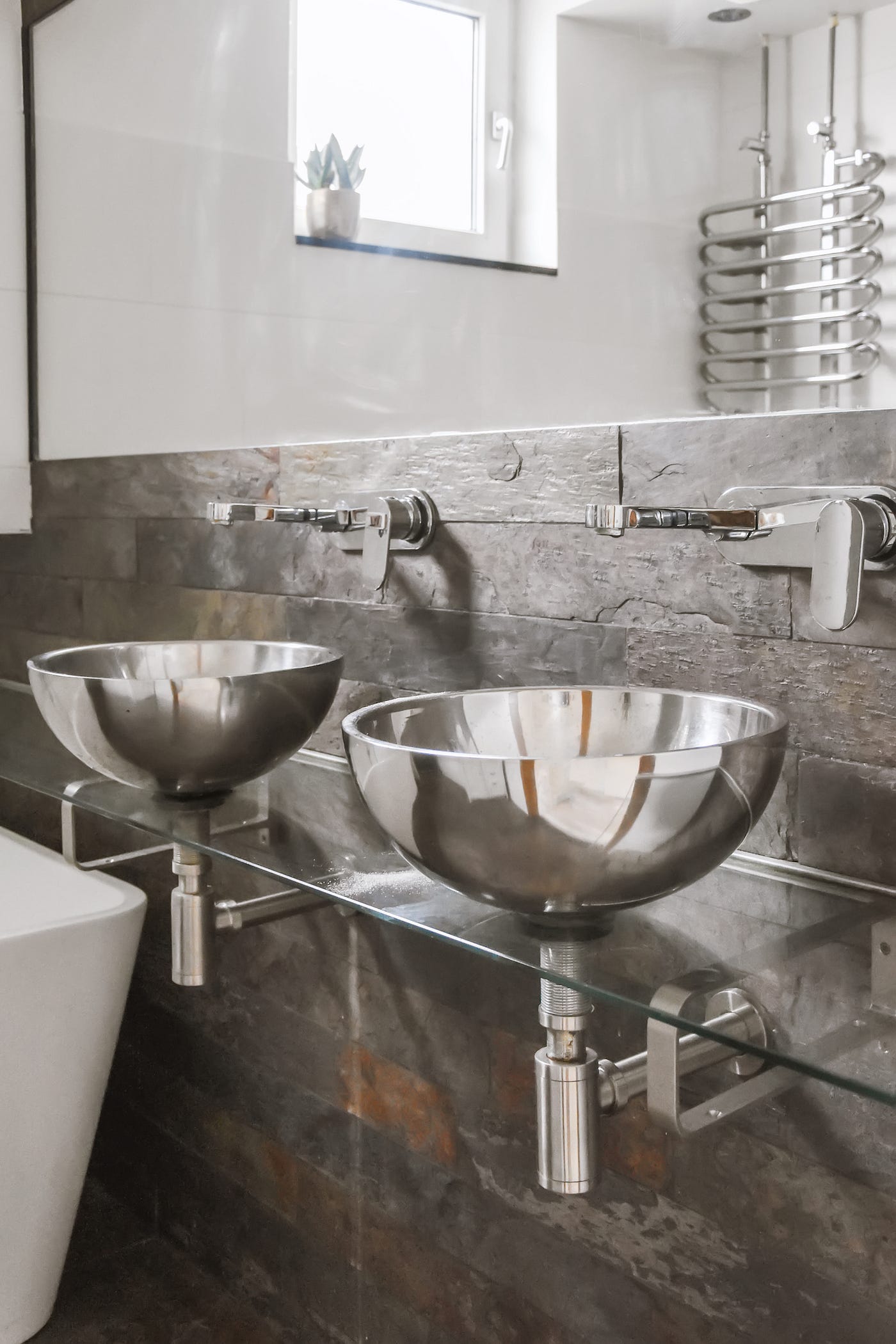 Banyo ve Mutfaklarda Paslanmaz Evye Kullanımı