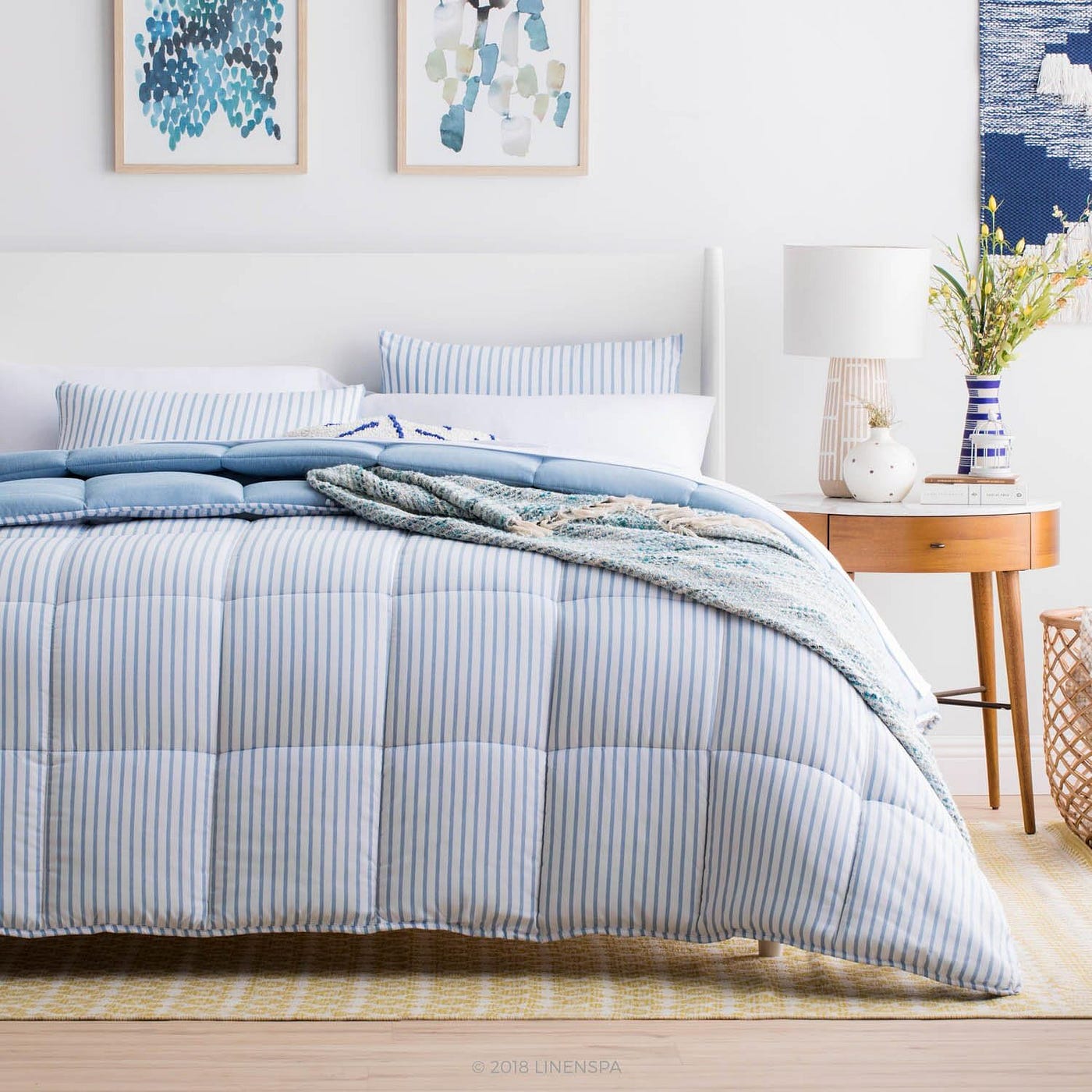 linenspa all season down alternative microfiber comforter
