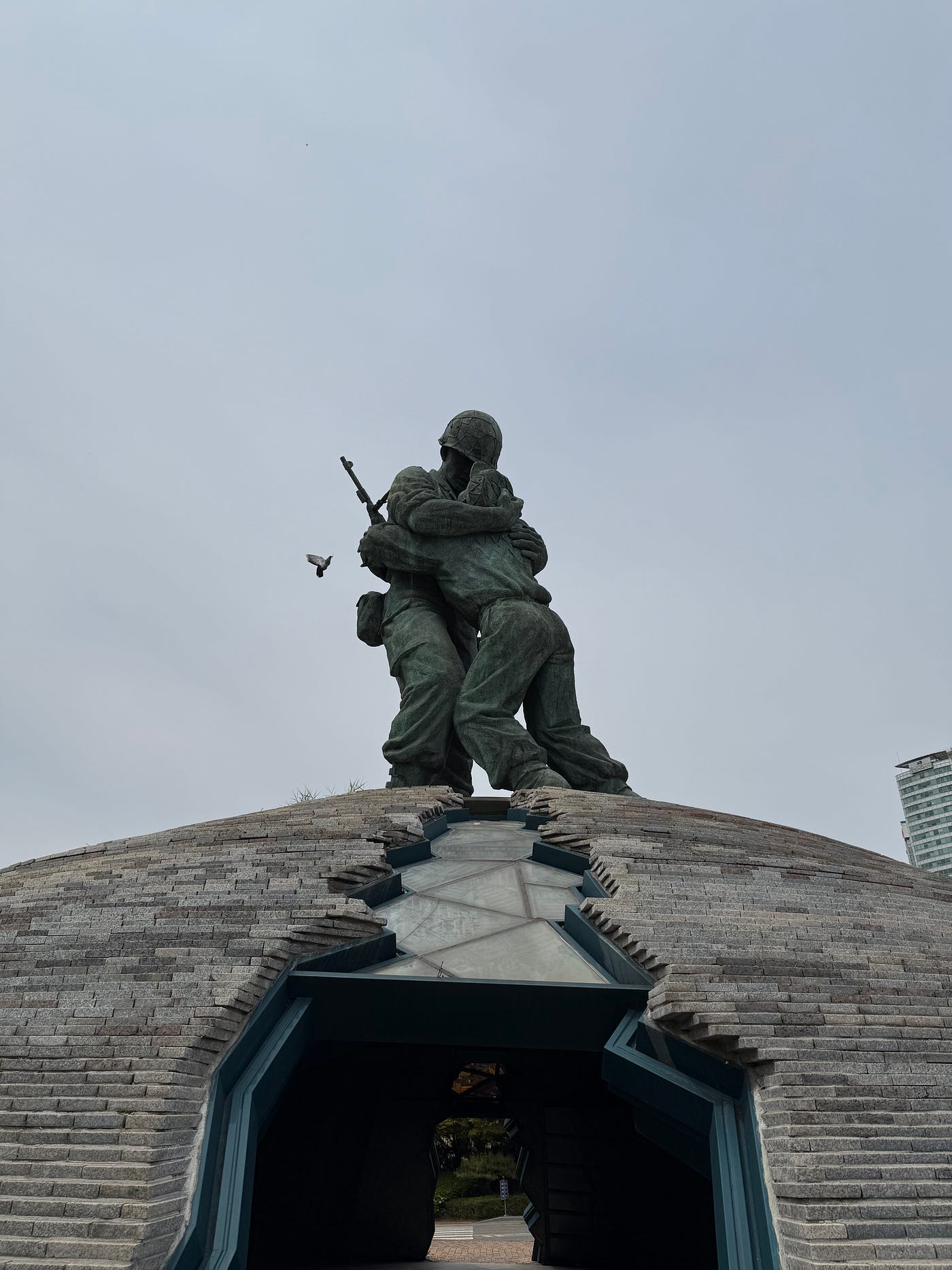 The Statue of Brothers