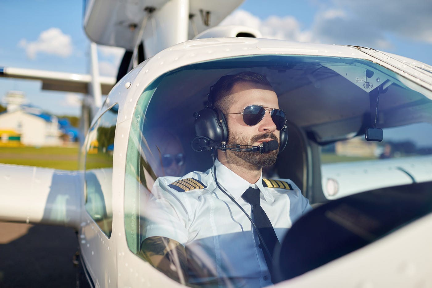 Navigating the Skies in Style: The 5 Best Sunglasses for Air Pilots | by  Olivier M. - The Pilot Kingdom | Medium