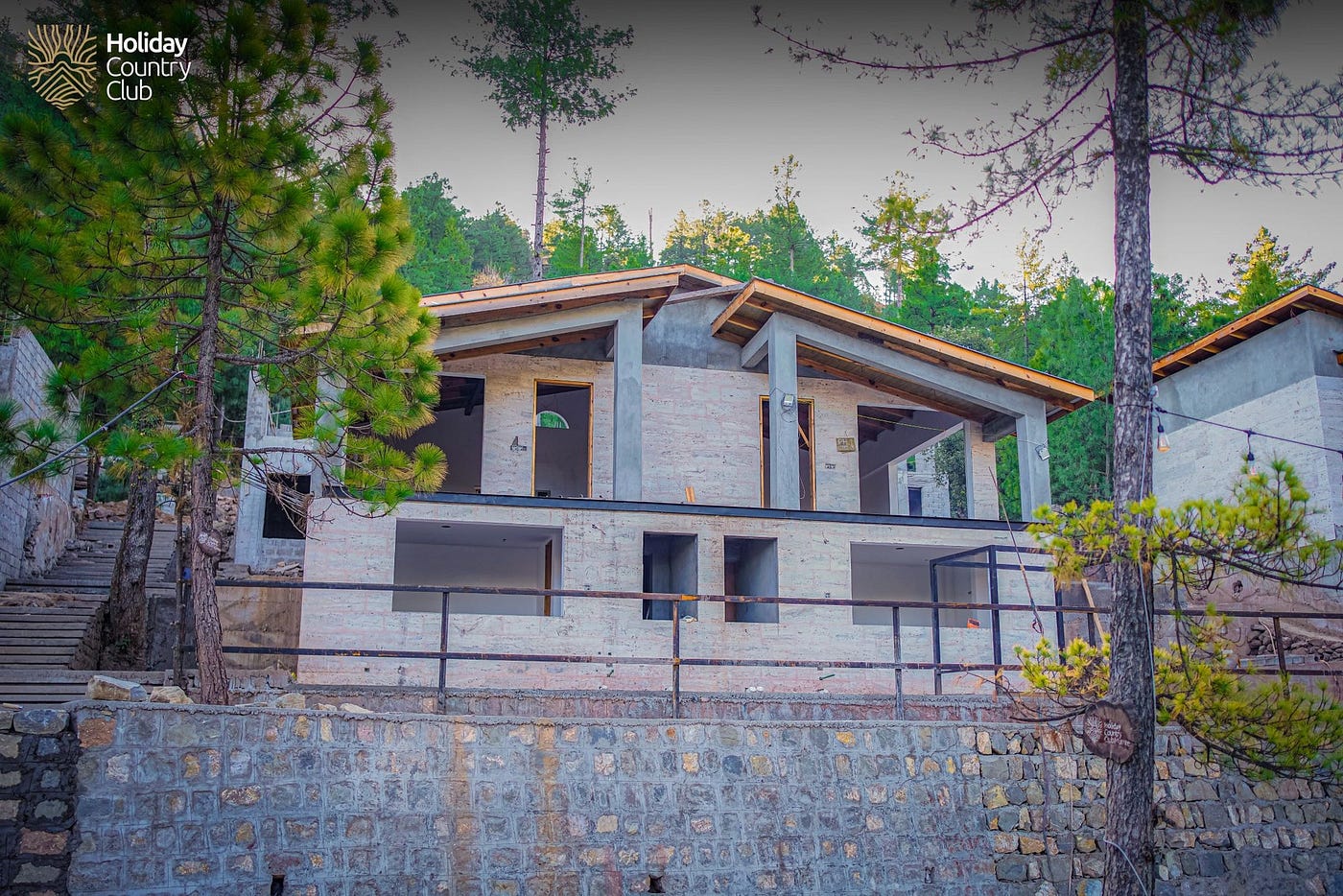 Own the Best Rental Hotel Suite in Radisson BLU Patriata Murree — 2025
