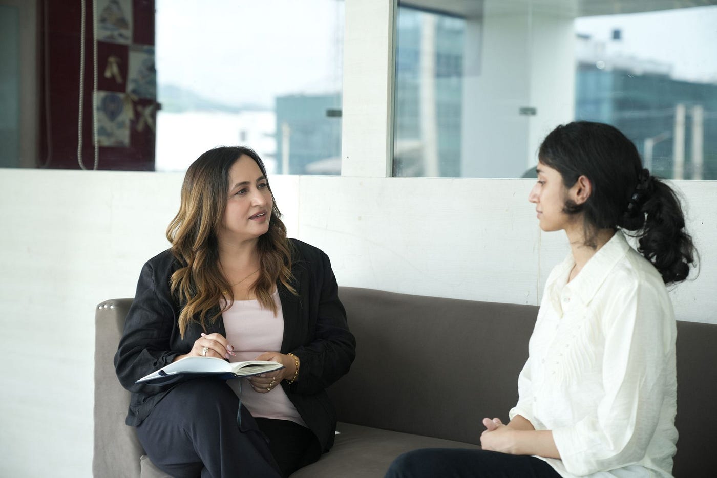 The Real Secret to Healthy Relationships: Respond, Don’t React