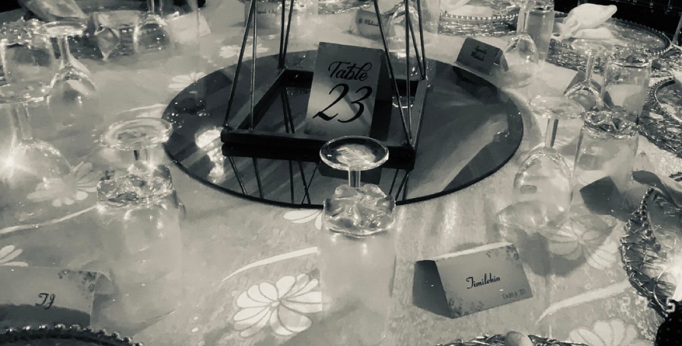 Aso Oke are like memories — writing from the lens of my aunty.