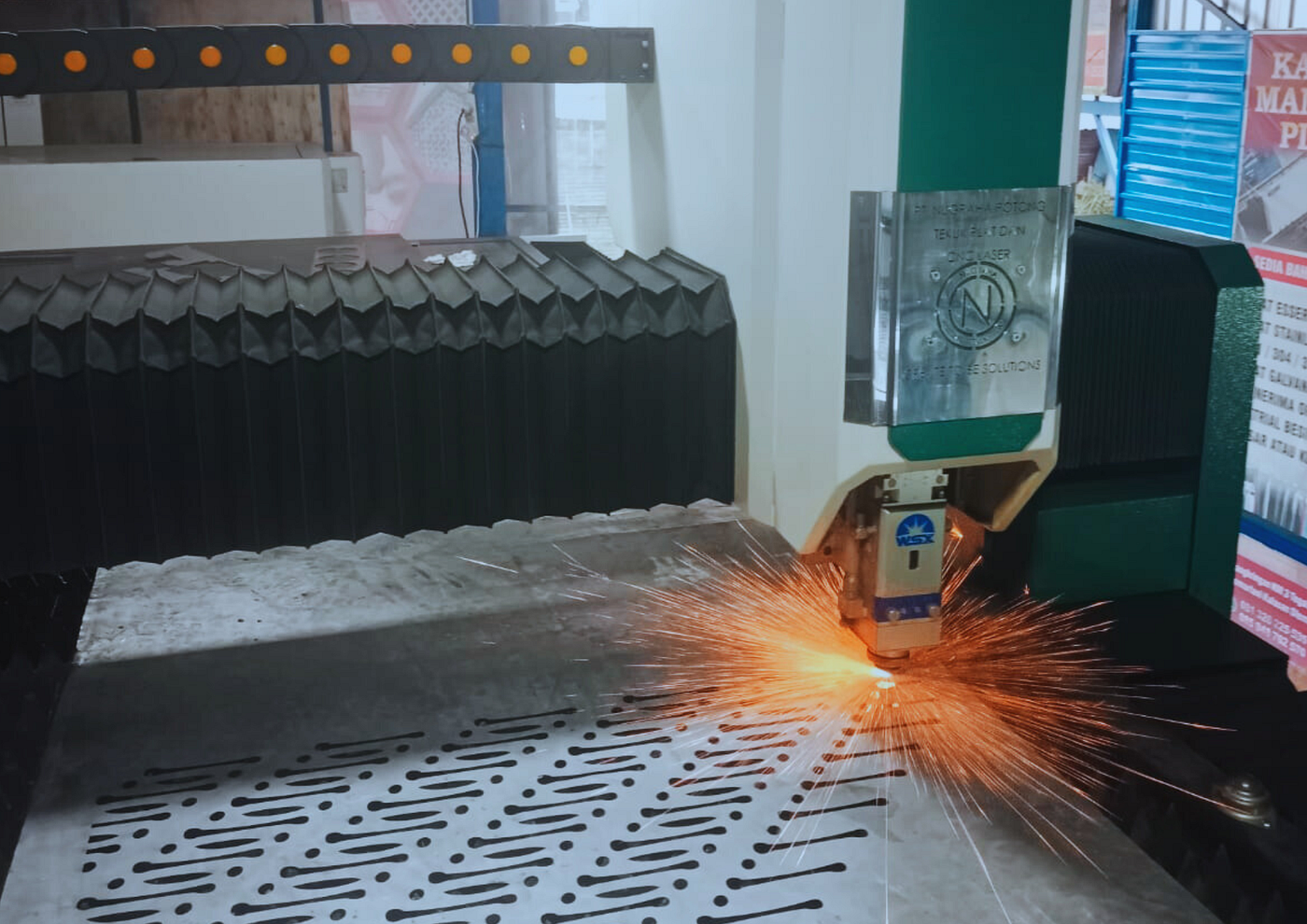 Memahami Cara Kerja Mesin Laser Cutting untuk Pemotongan Presisi
