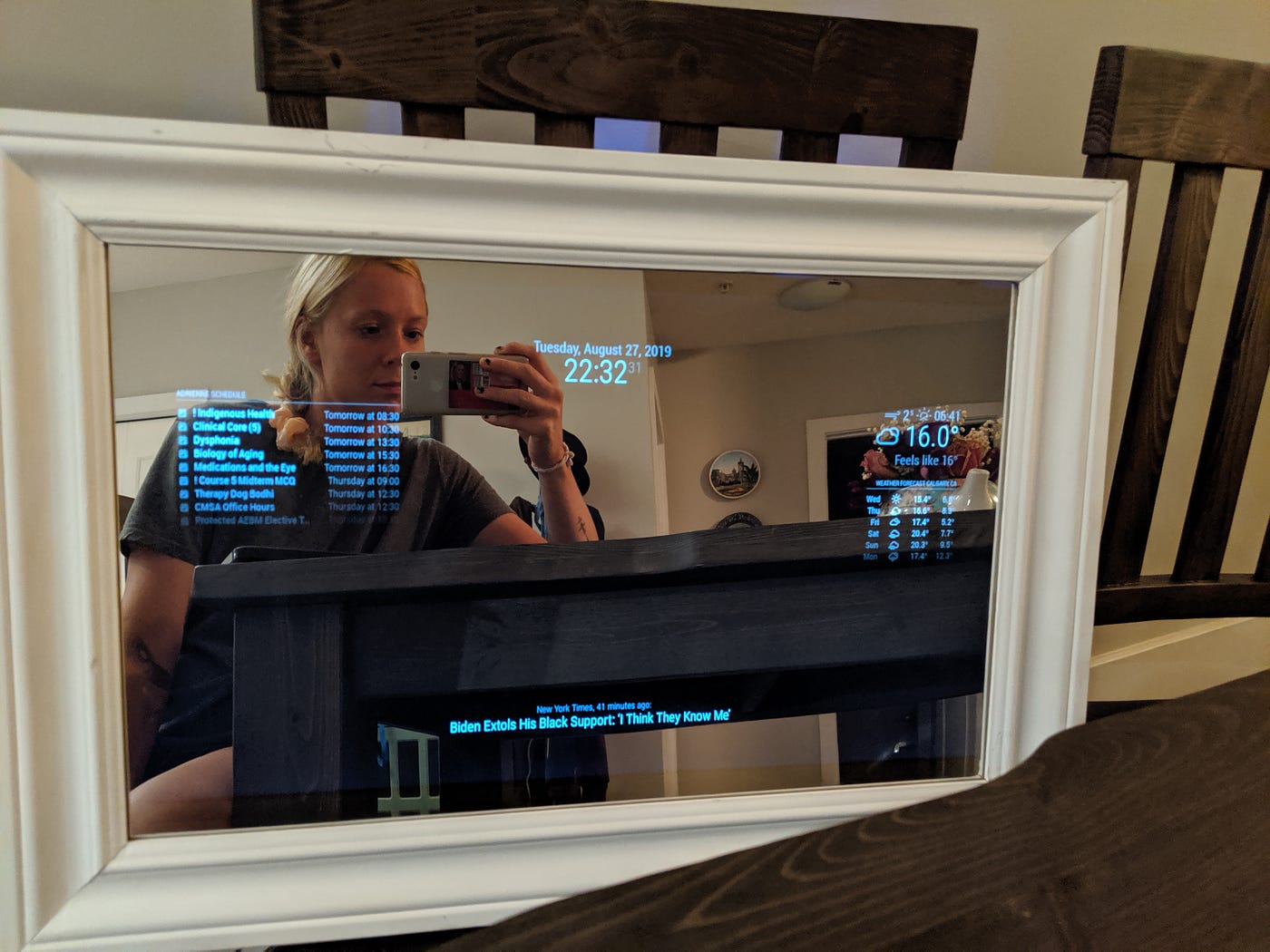 The Brain of my Smart Home: A Home Assistant based Magic Mirror