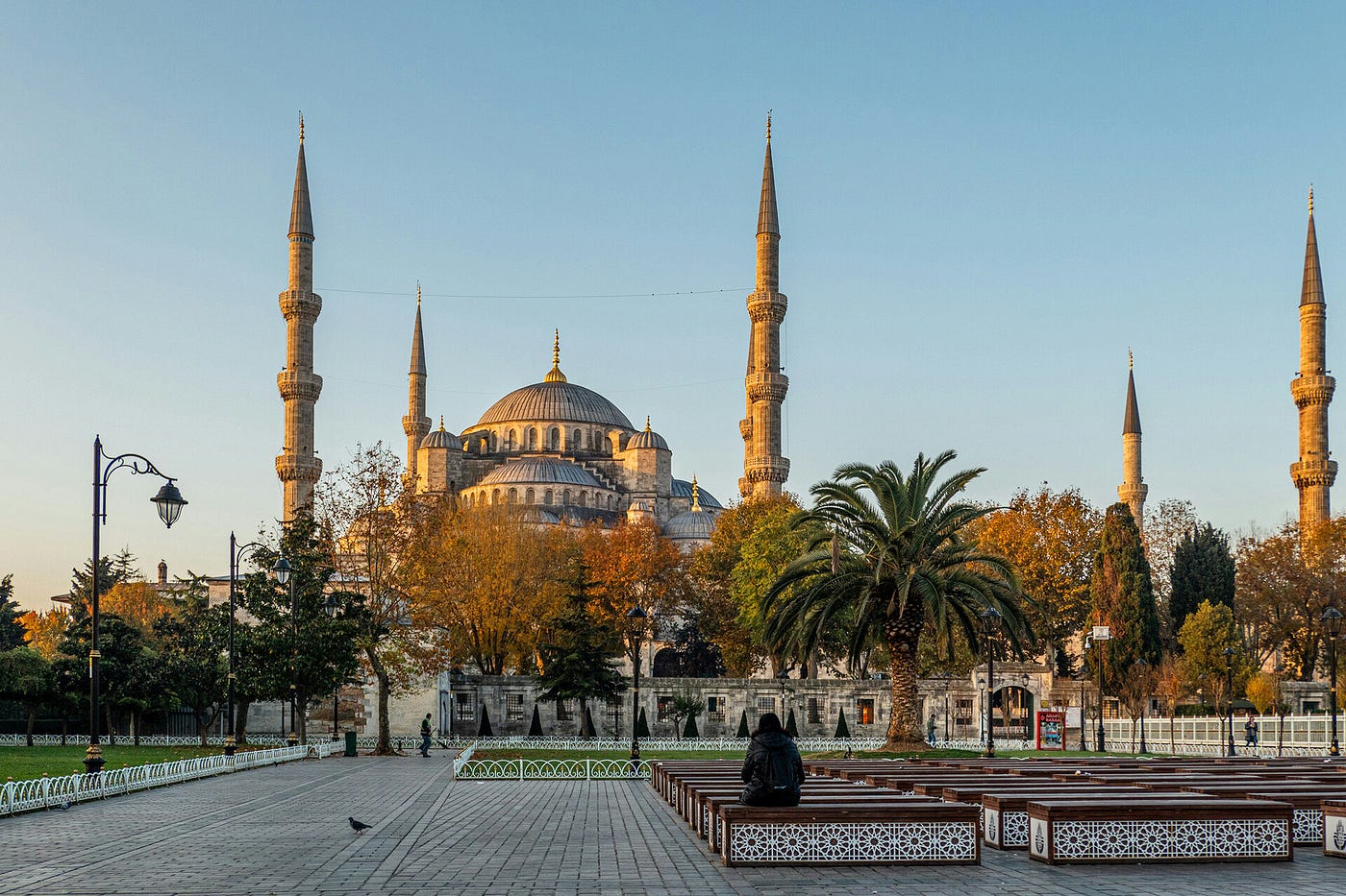 Istanbul Airport Transfer Mistakes: What First-Time Visitors Should Avoid