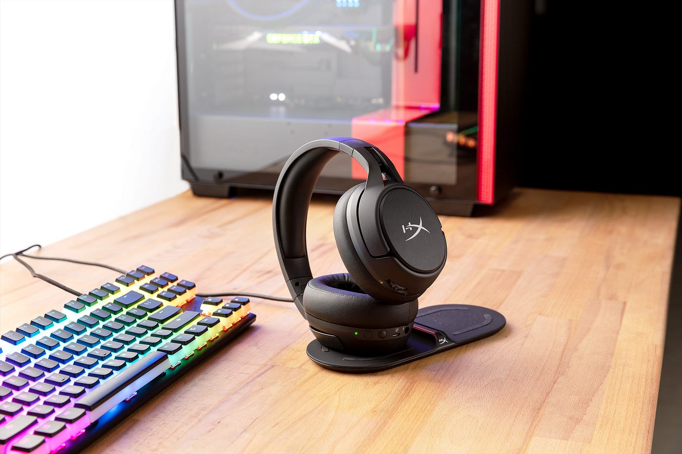 HyperX Cloud Flight S Wireless Gaming Headset Review | by Alex Rowe | Medium