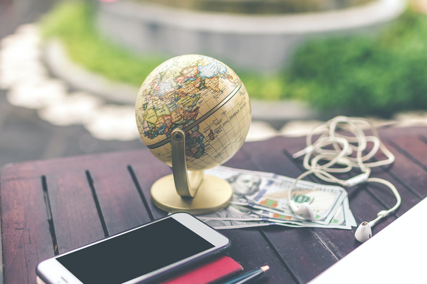 5 Magazines That Pay at Least $1 per Word To Write | by Sadia Kabir | The  Writing Cooperative