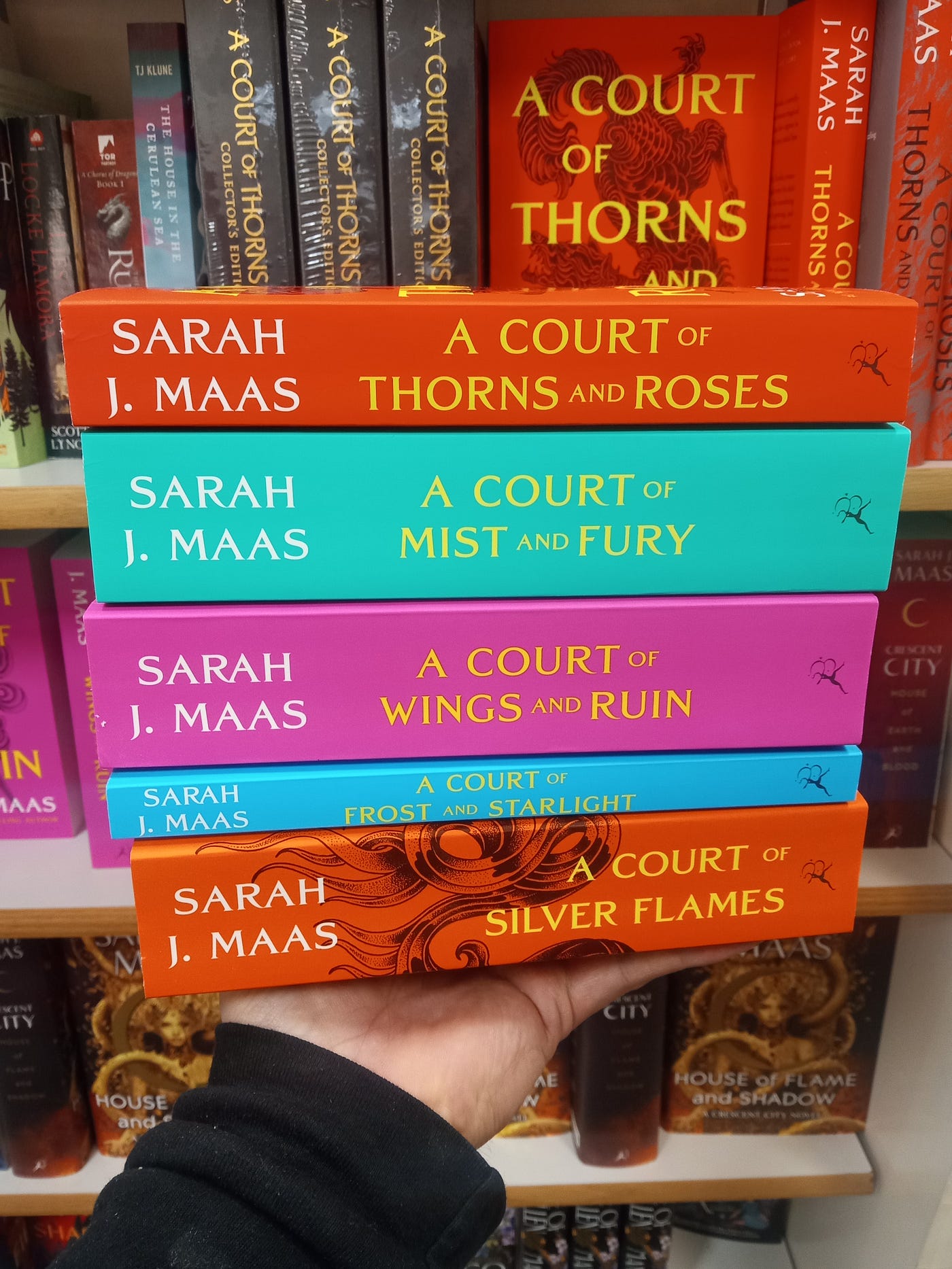 ACOTAR book series 2024