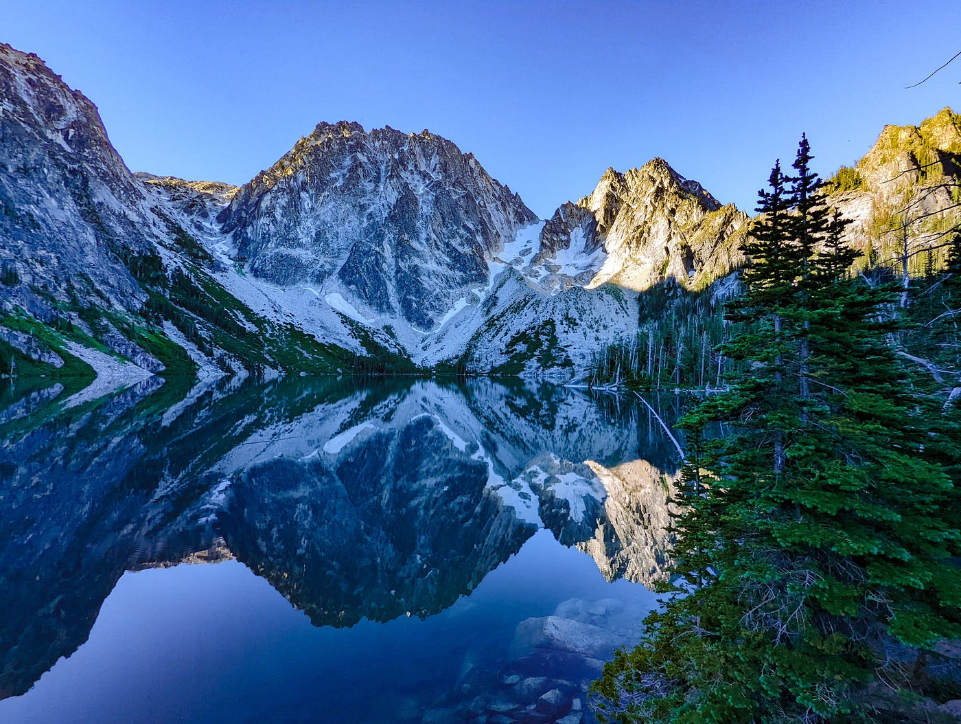 Hiking To Colchuck Lake – What You Need To Know Before You Go