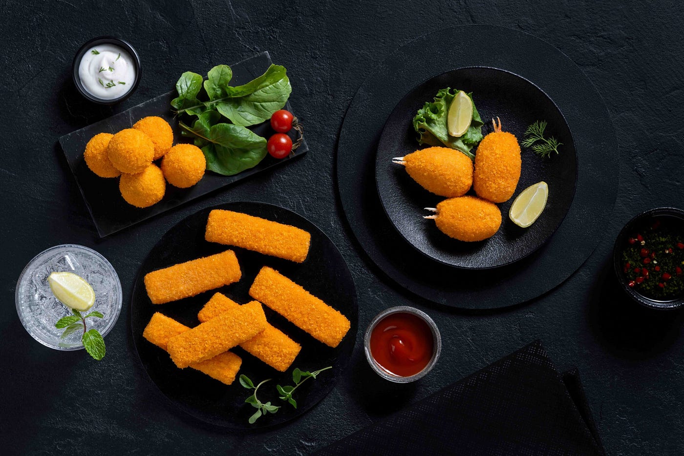 Food and Product Photographer vs DIY Photography: What’s Better for Your Business?