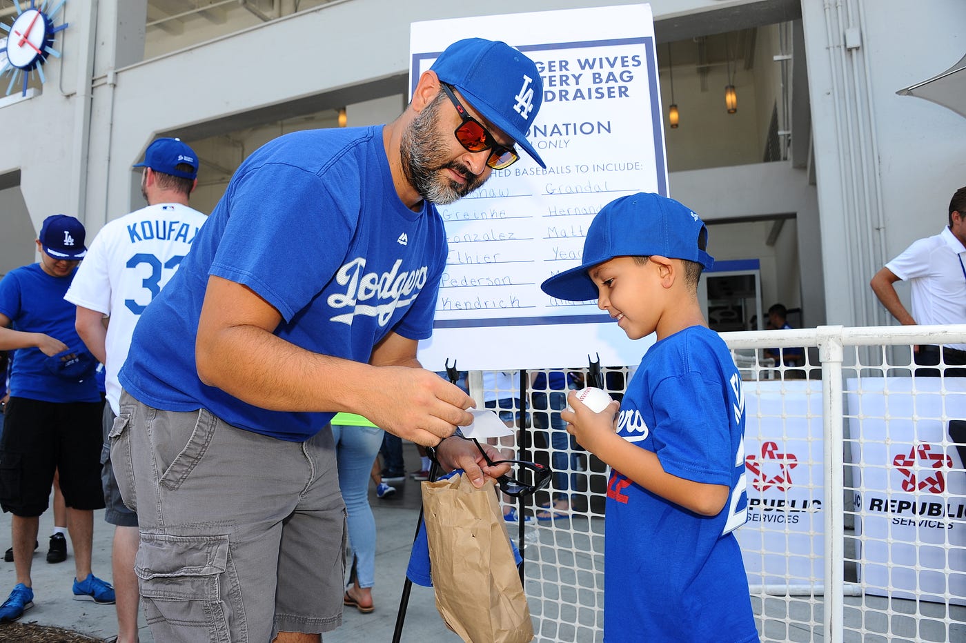 Dodgers Foundation on X: Help us and @Dodgers Spouses support