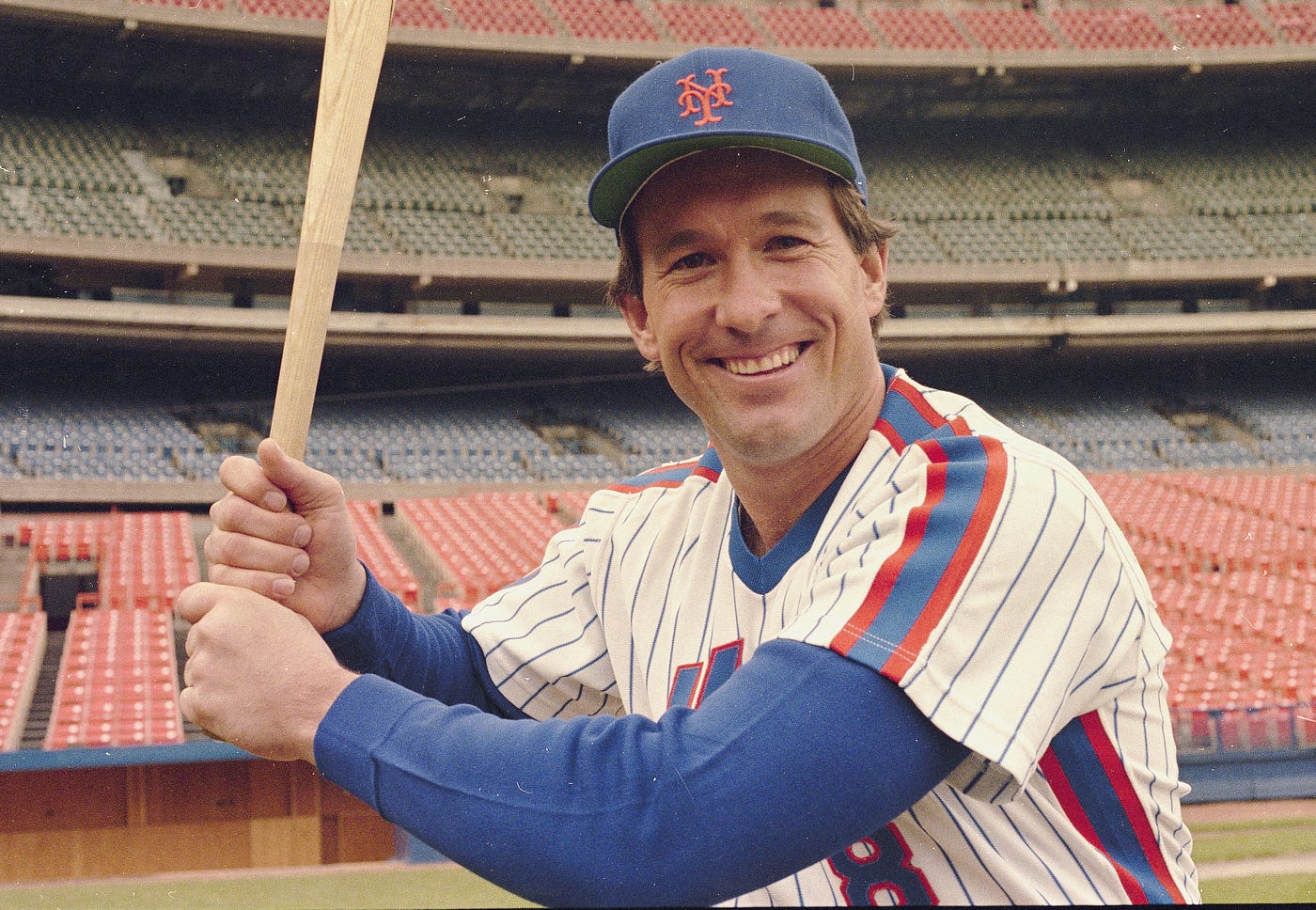 Gary Carter Introduced as Long Island Ducks' Manager - The New