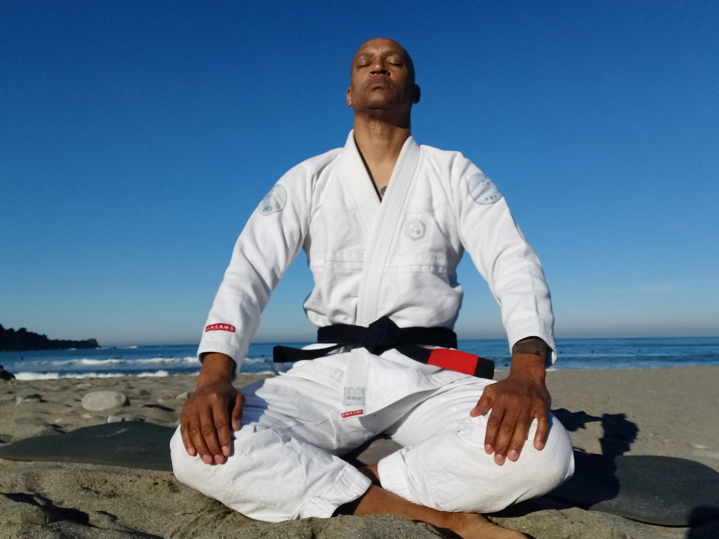 6 Ways Yoga Helps Your BJJ!. Must you be a contortionist to do