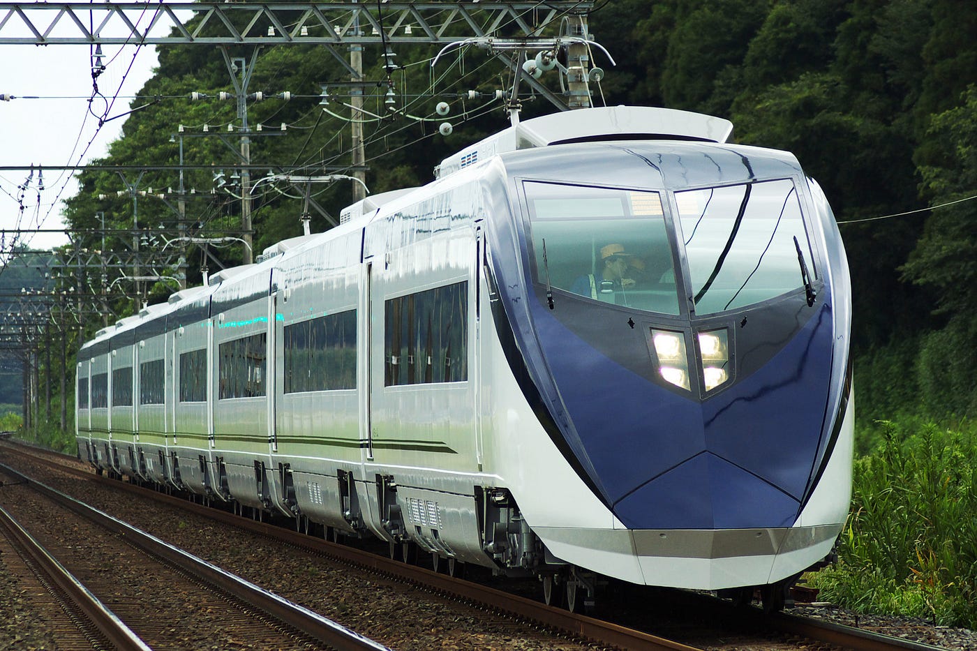 Why Narita Airport Has 3 Train Lines (And 2 Are Run By the Same