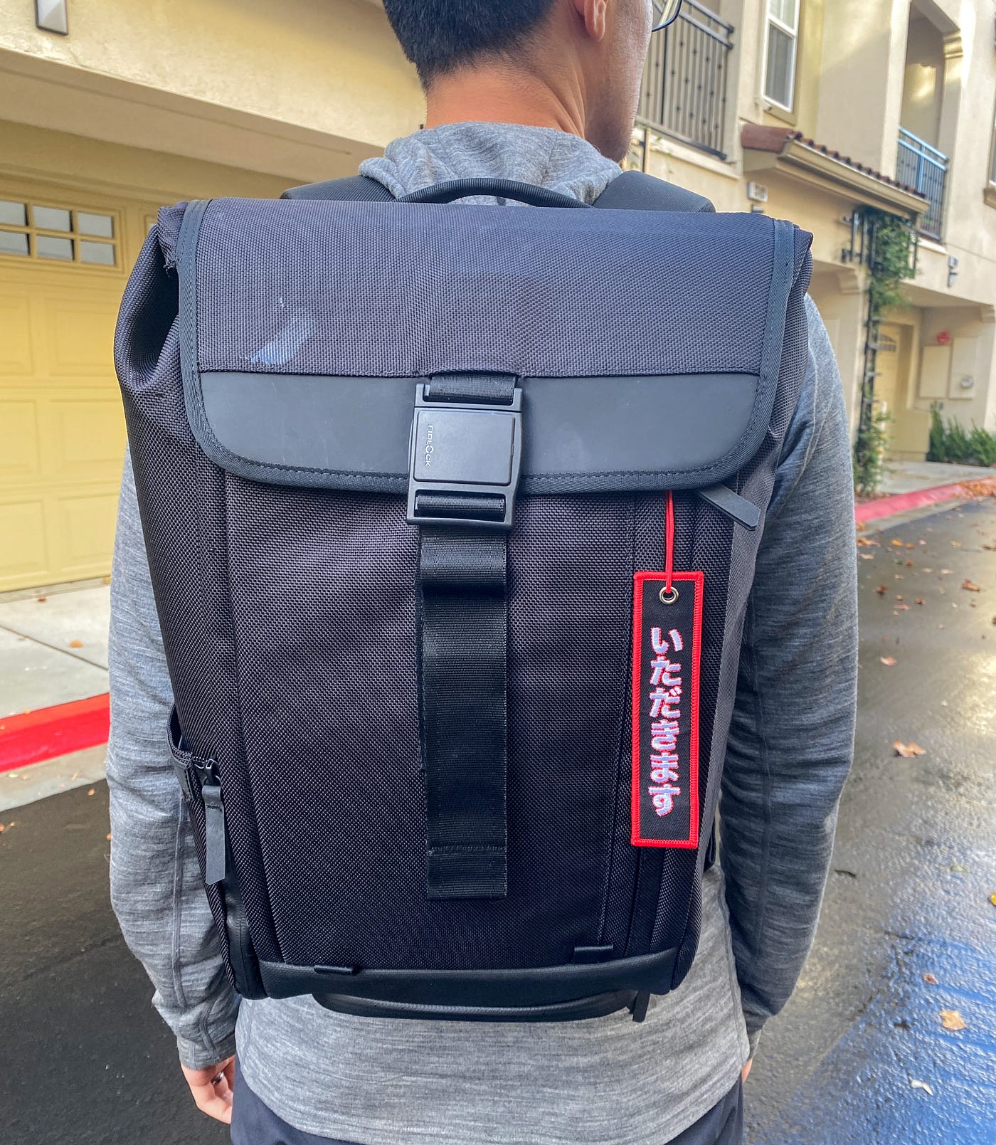 Modern Dayfarer Backpack Review: A Work, Gym, and Travel Bag | by HL |  Pangolins with Packs