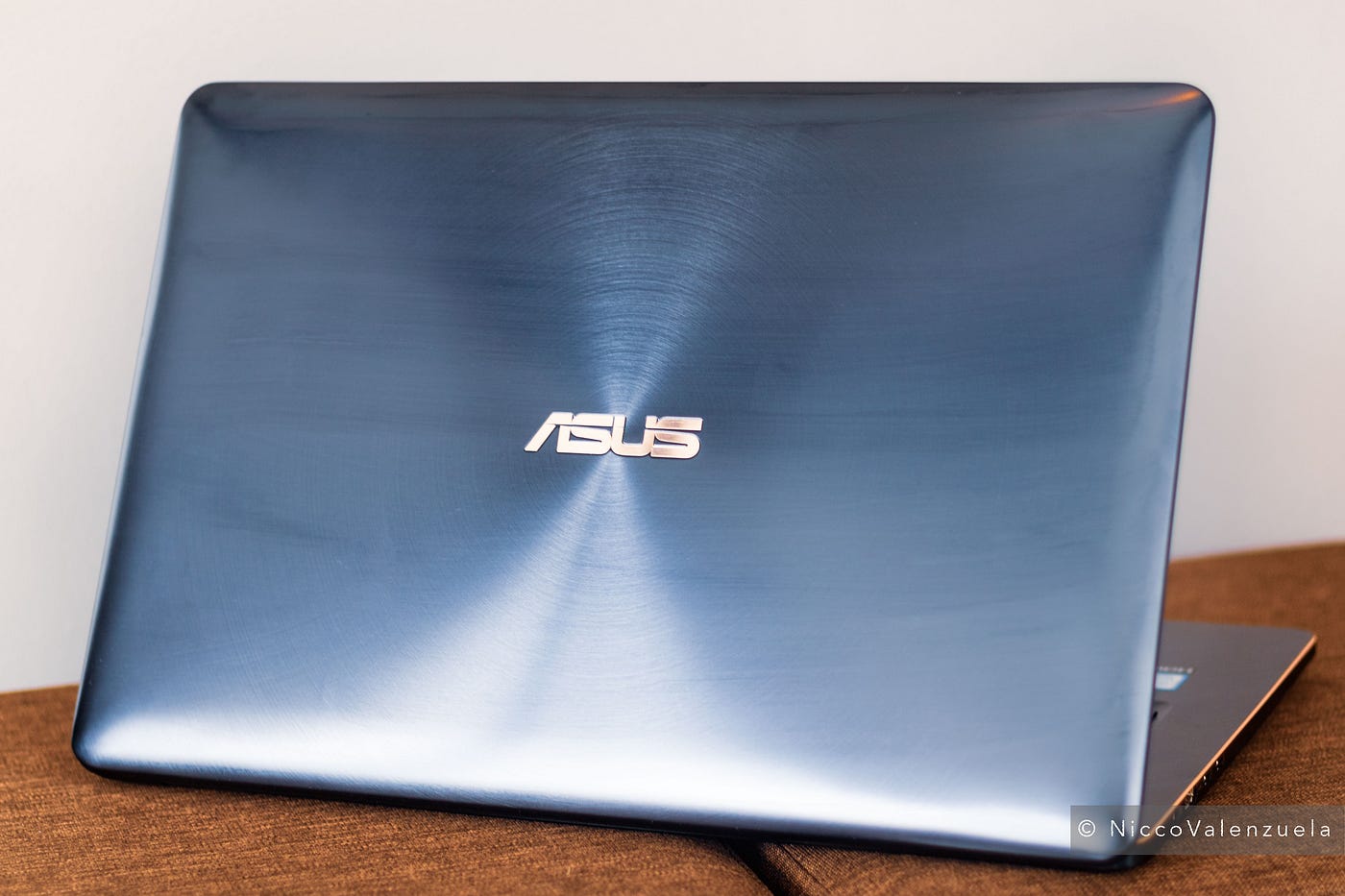 ASUS - ASUS ZenBook Pro 15 UX580GE　新品 ASUS Zenbook Pro 15 UX580｜Laptops For Home｜ASUS USA