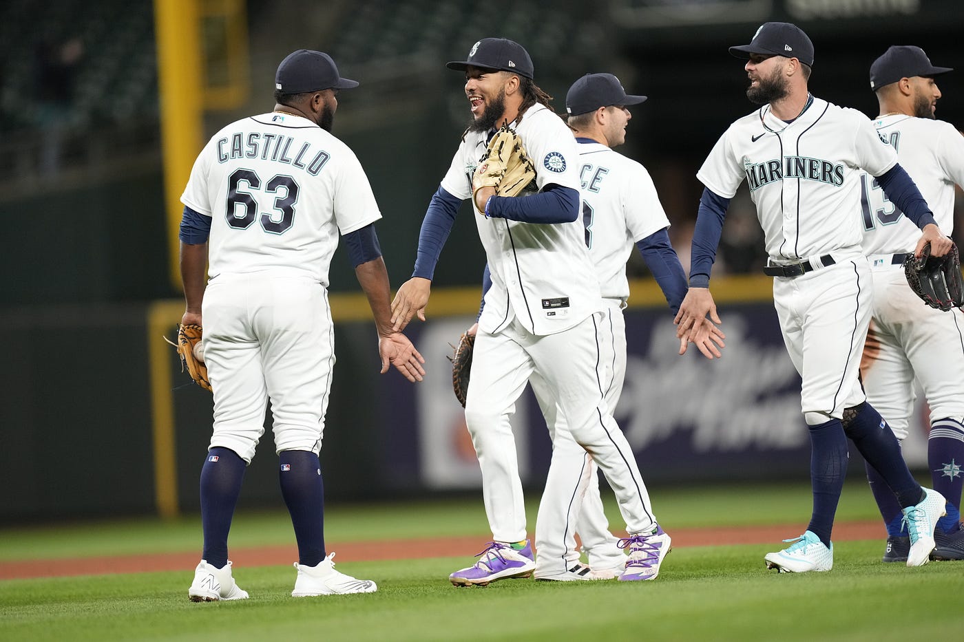 Trout hits 5th HR in 5-game series, Angels beat Mariners