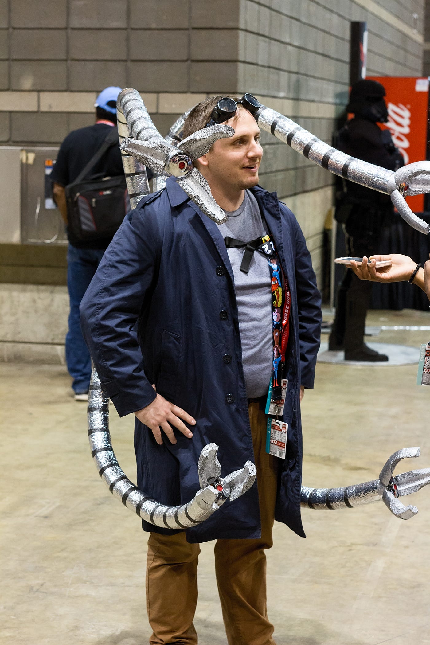 doctor octopus cosplay - Google Search  Spiderman cosplay, Amazing  cosplay, Cosplay characters