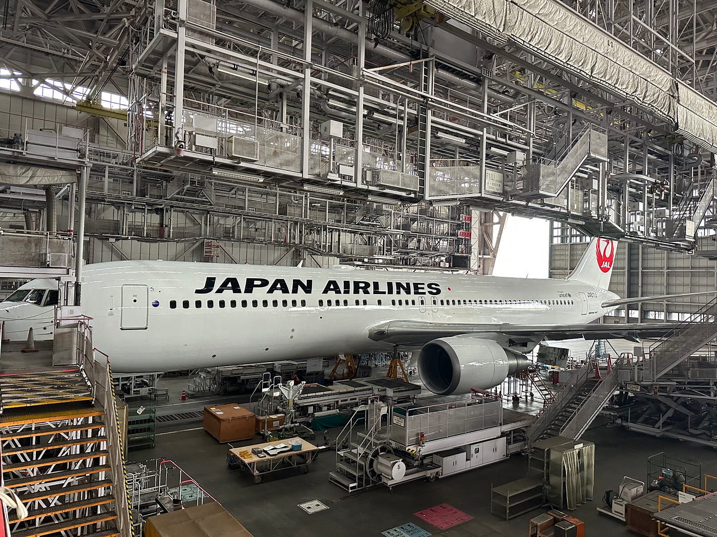 B767