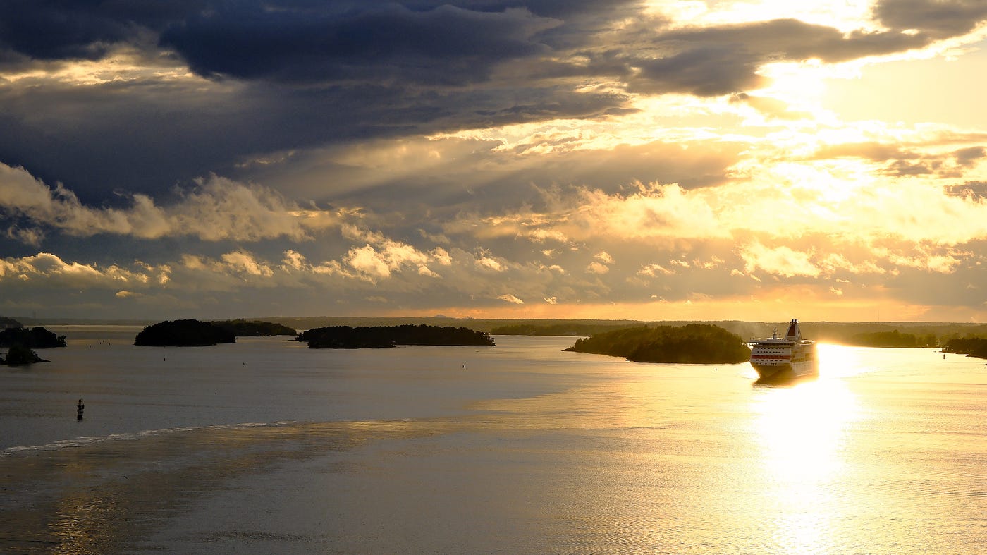 Snap shots of the epic scenery through the Stockholm Archipelago.