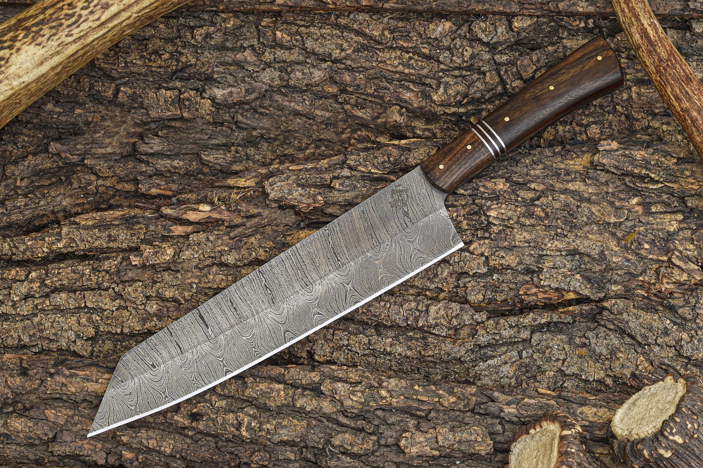 Damascus Chef Knife: Beauty, Strength, and Precision in One Blade.