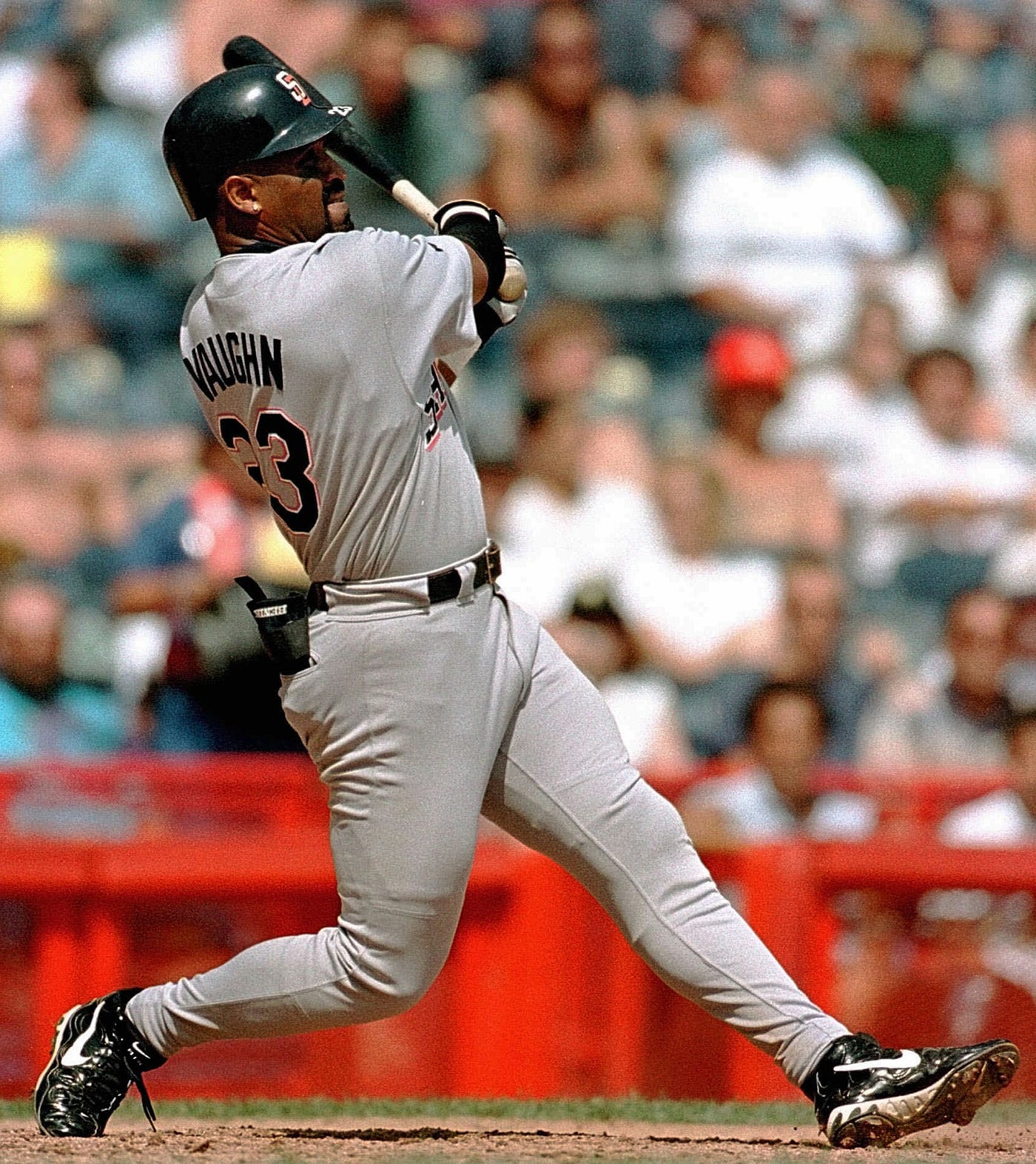 25 Feb. 1996: Milwaukee Brewers outfielder Greg Vaughn (33) posses