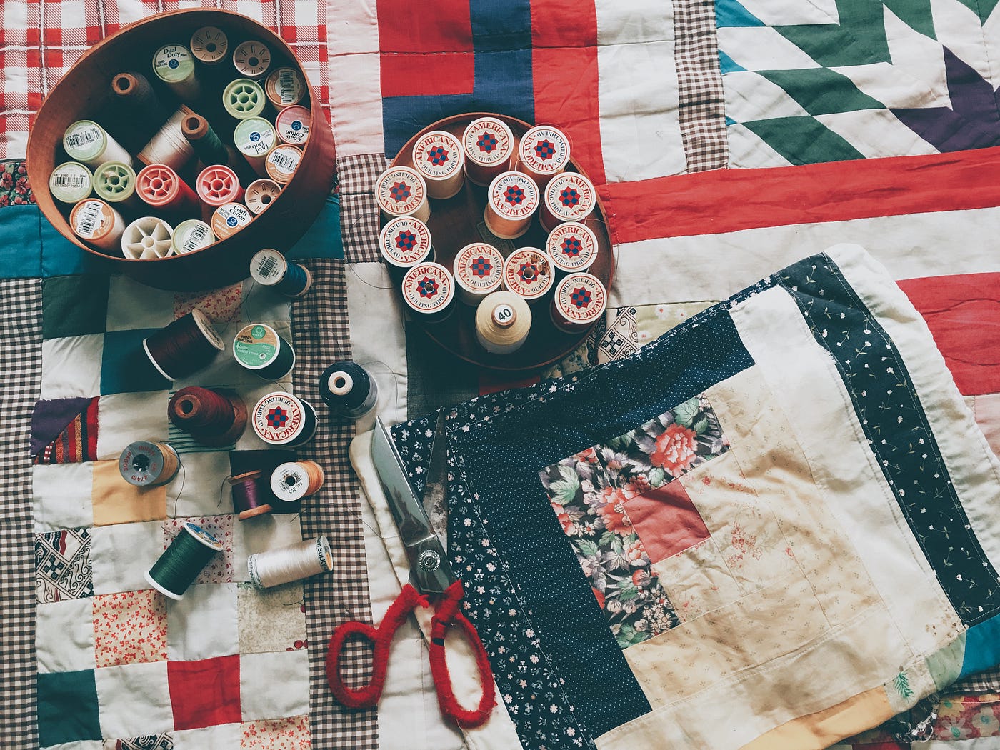 12 Best Quilting Blogs. I love at beautiful quilts. I… | ARHuelsenbeck | Medium