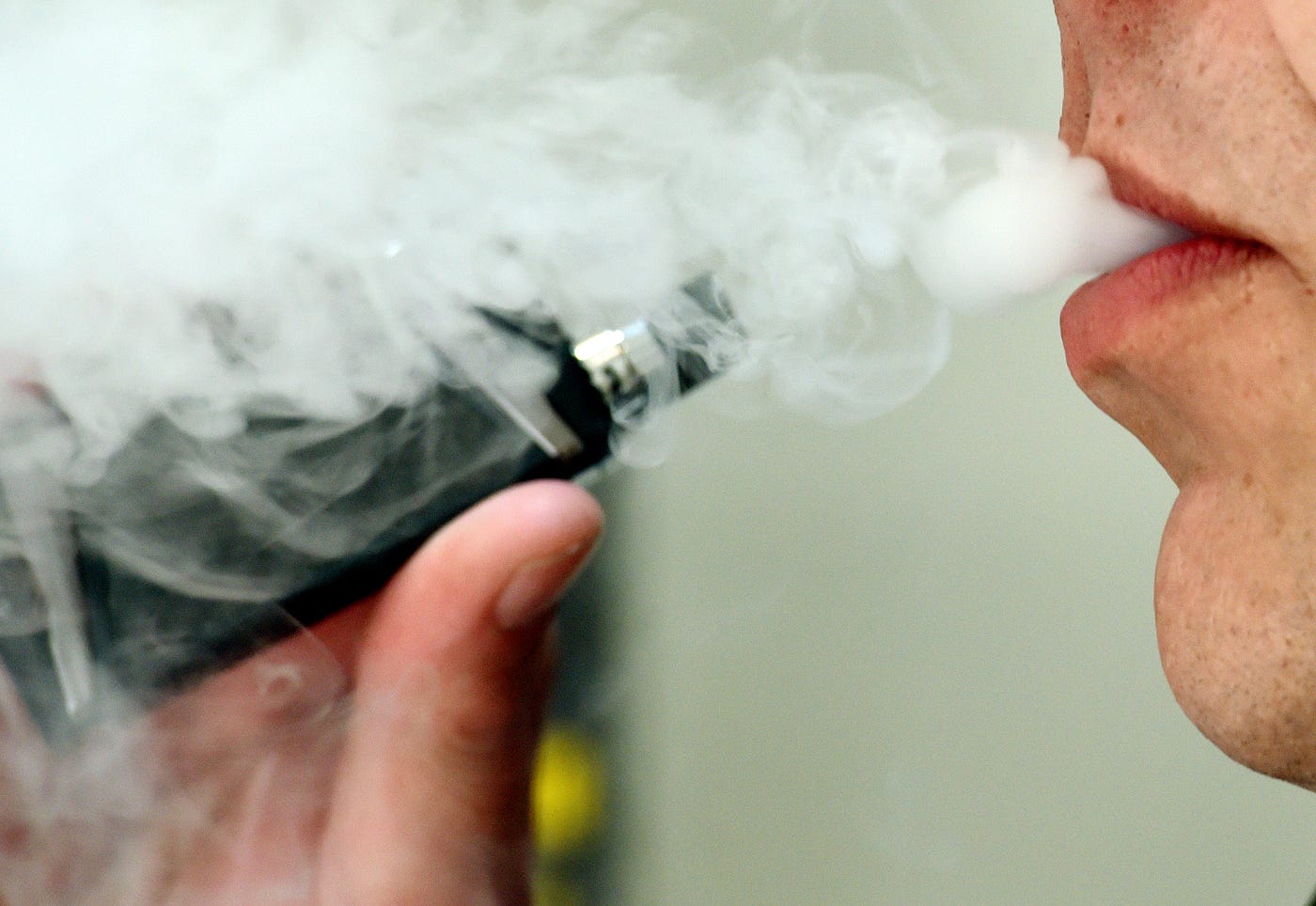 vape experts SOCIALITES main image 0