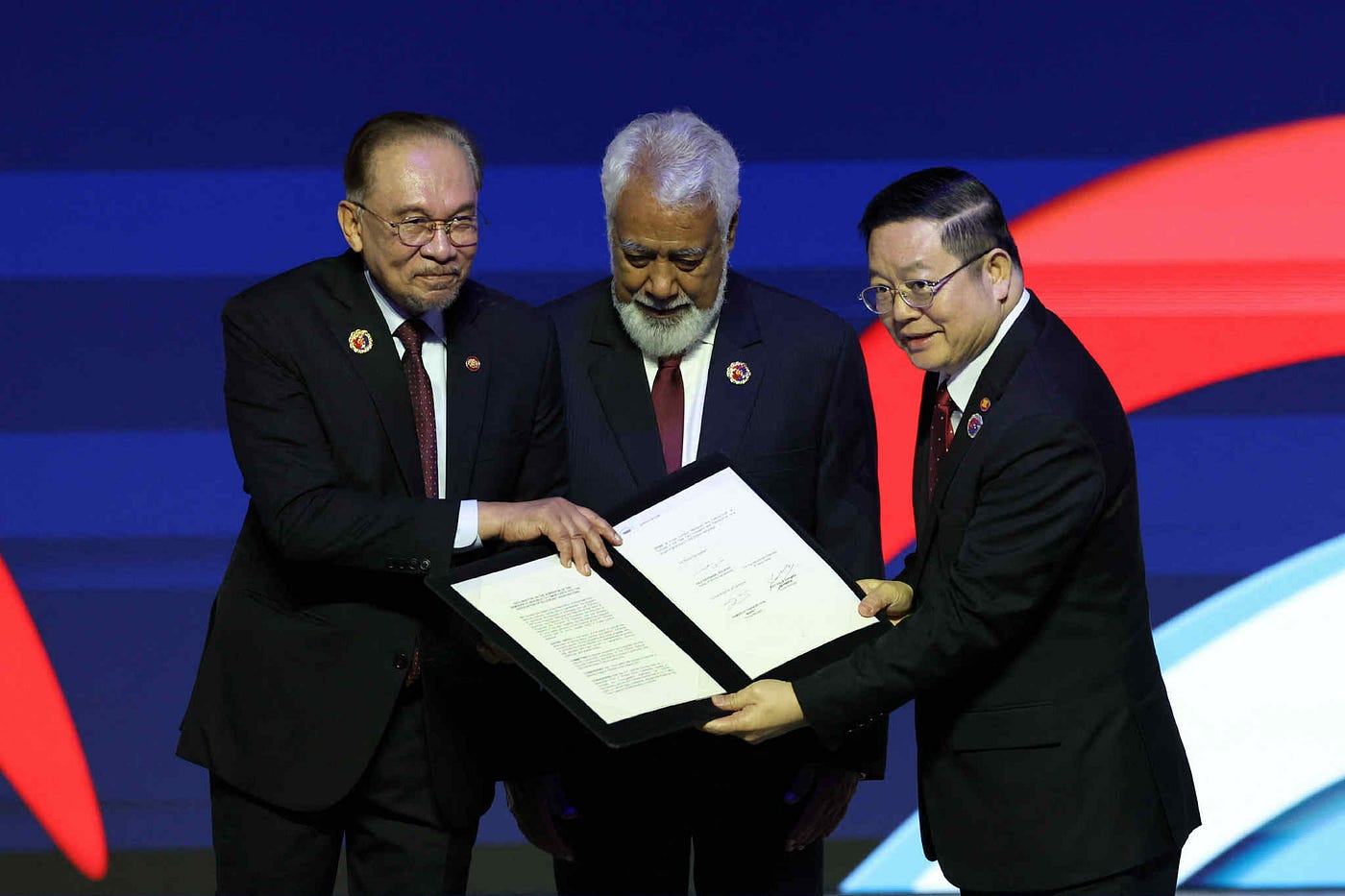 Iisang Pangarap, Iisang Hinaharap